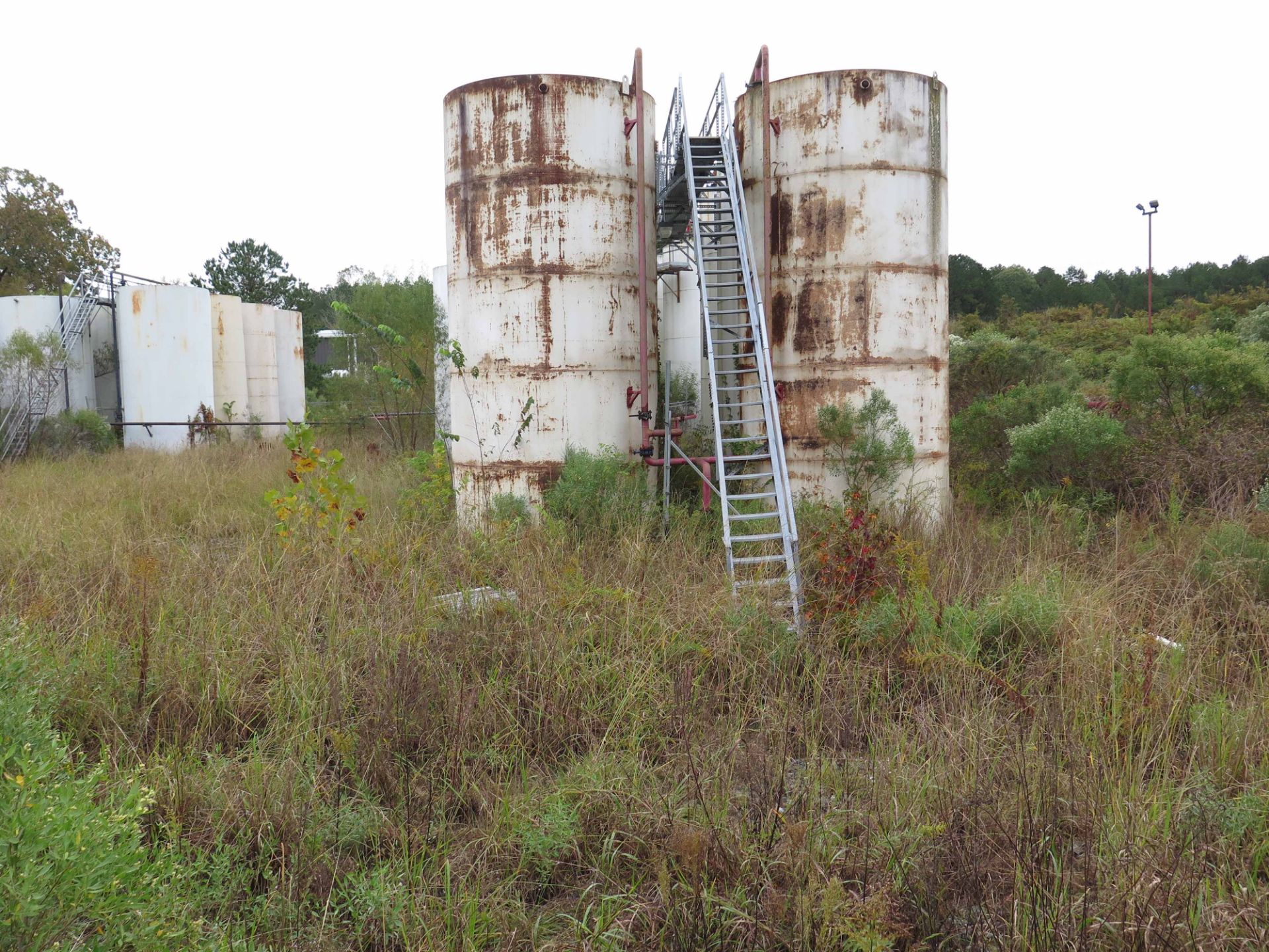 COMPLETE DRILLING MUD PLANT, SET UP AS (2) SEPARATE PLANTS - OIL BASED & WATER BASED DRILLING MUD, - Image 30 of 83