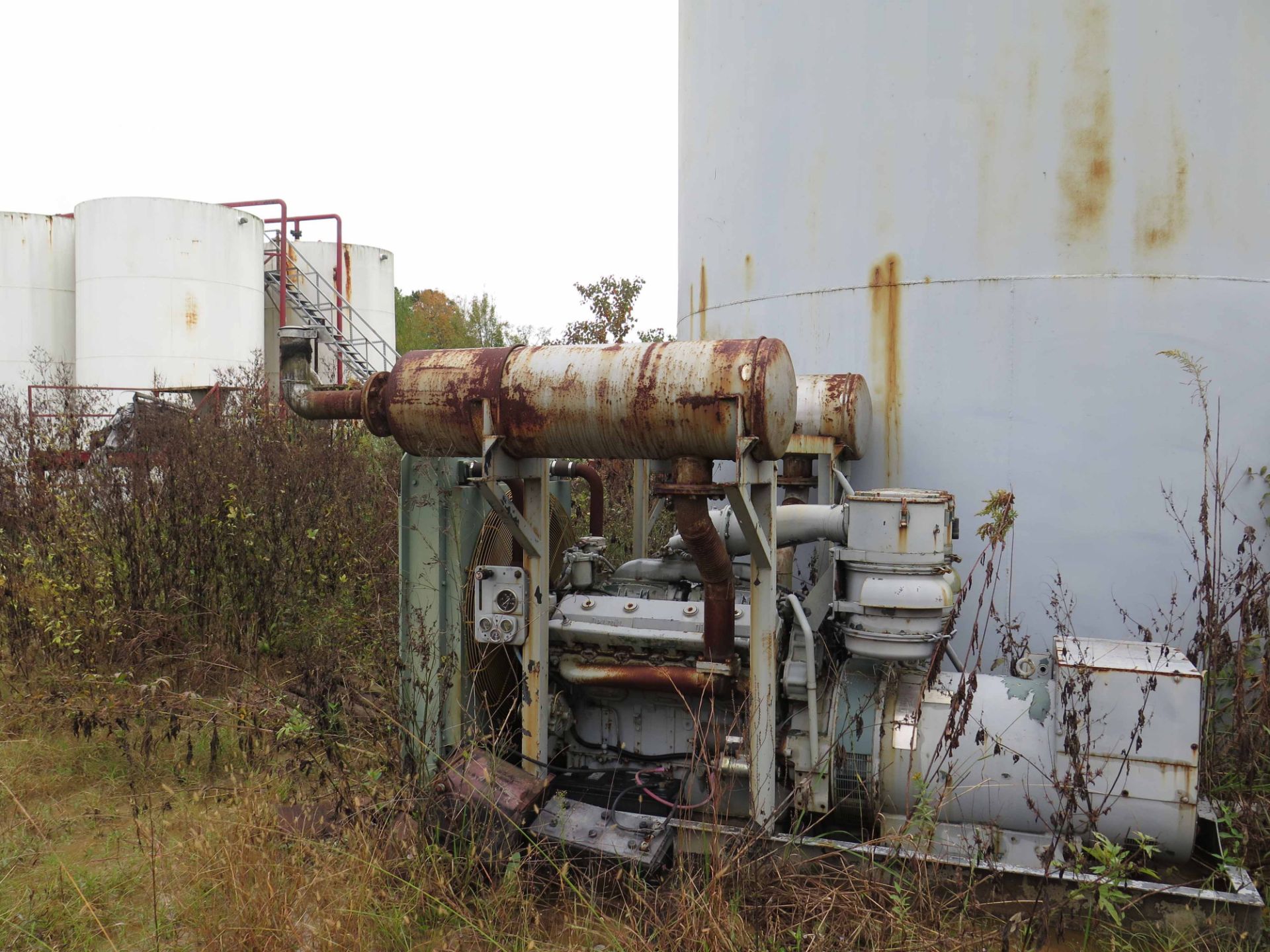 COMPLETE DRILLING MUD PLANT, SET UP AS (2) SEPARATE PLANTS - OIL BASED & WATER BASED DRILLING MUD, - Image 8 of 83