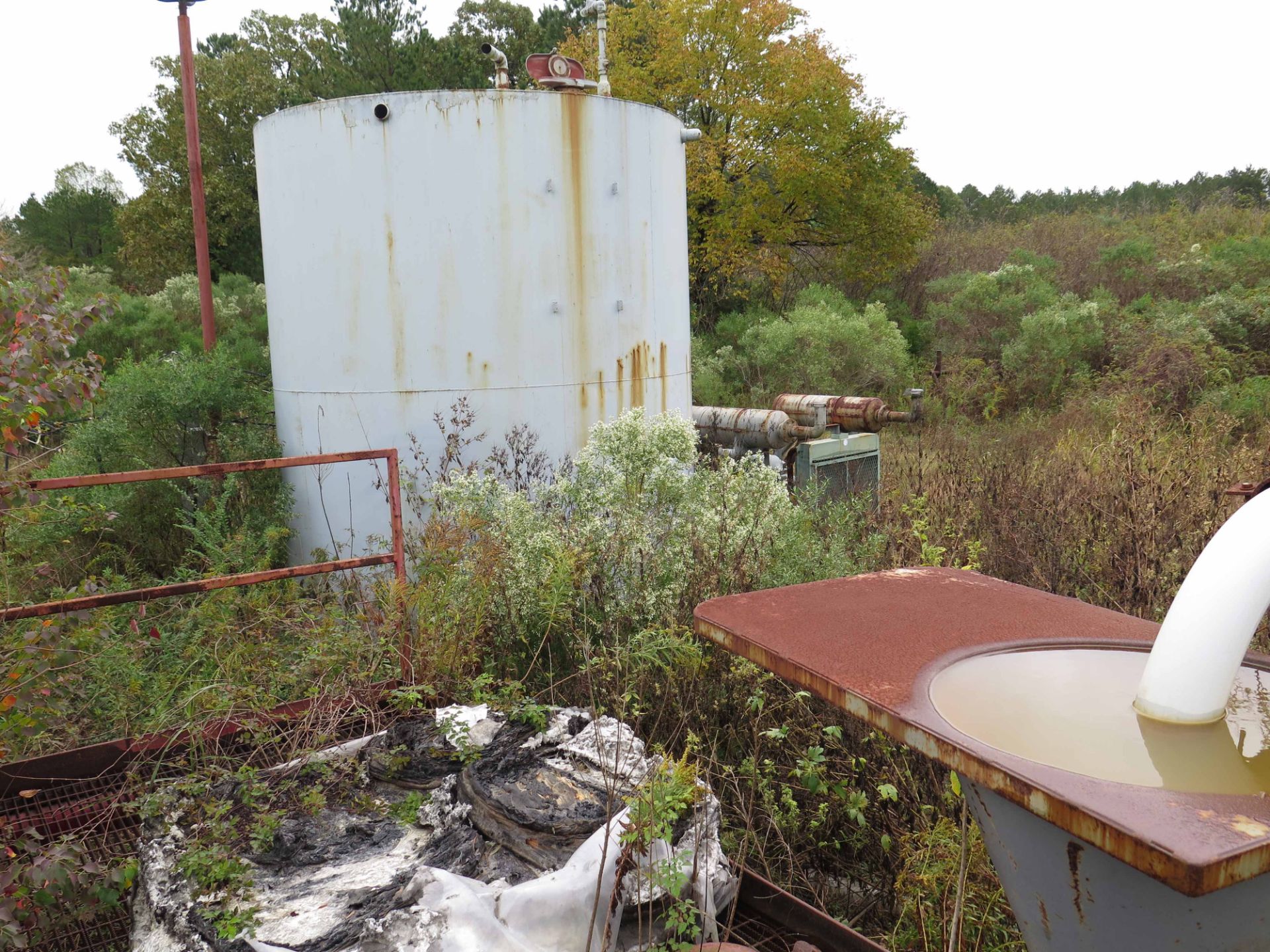 COMPLETE DRILLING MUD PLANT, SET UP AS (2) SEPARATE PLANTS - OIL BASED & WATER BASED DRILLING MUD, - Image 15 of 83