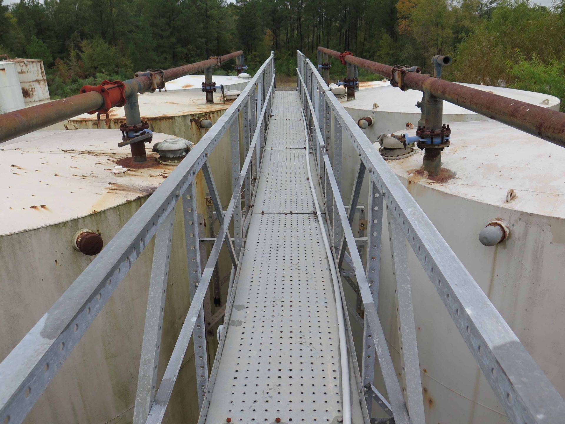 COMPLETE DRILLING MUD PLANT, SET UP AS (2) SEPARATE PLANTS - OIL BASED & WATER BASED DRILLING MUD, - Image 51 of 83