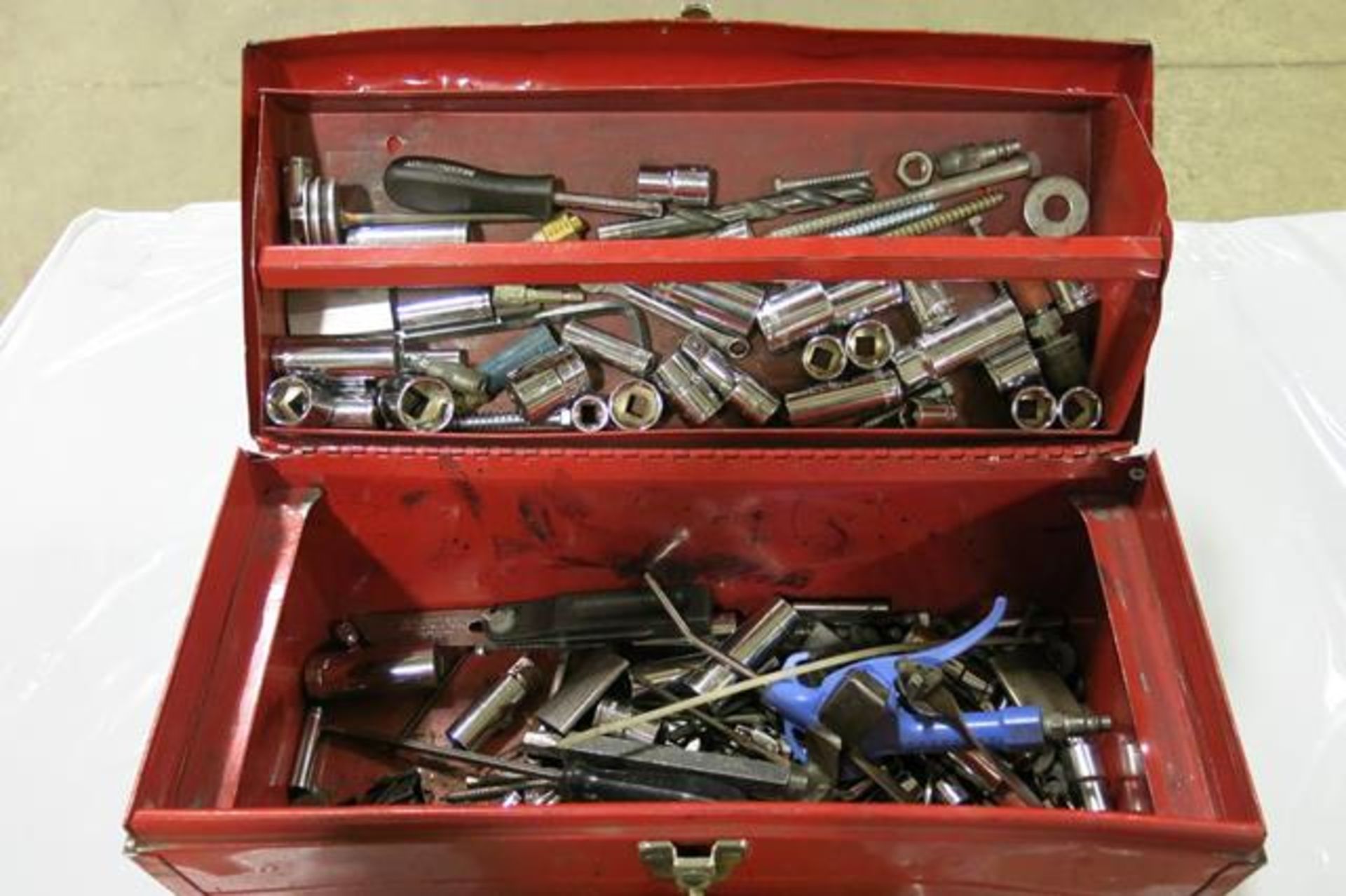 TOOLBOX WITH CONTENTS - Image 3 of 3