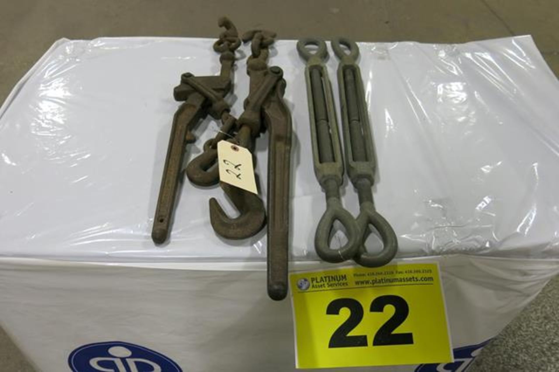 LOT OF COME ALONGS AND CHAIN TENSIONERS