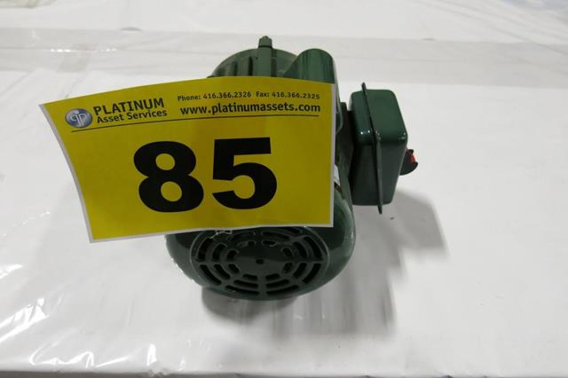 INDUCTION MOTOR, 2 HP, 20 VOLT