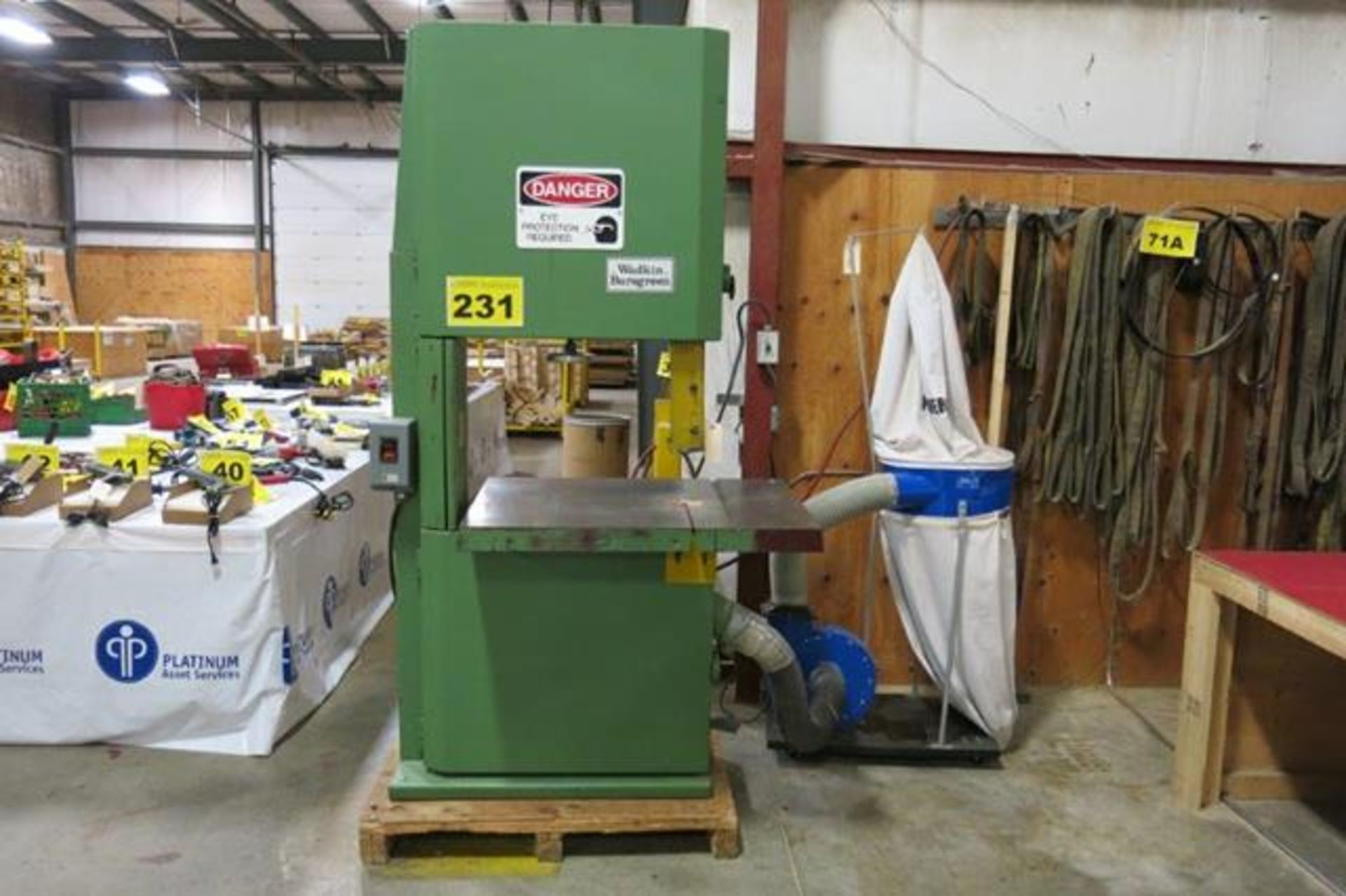 WADKIN BURSGREEN, C7, VERTICAL BAND SAW WITH DUST COLLECTOR (RIGGING - $125)