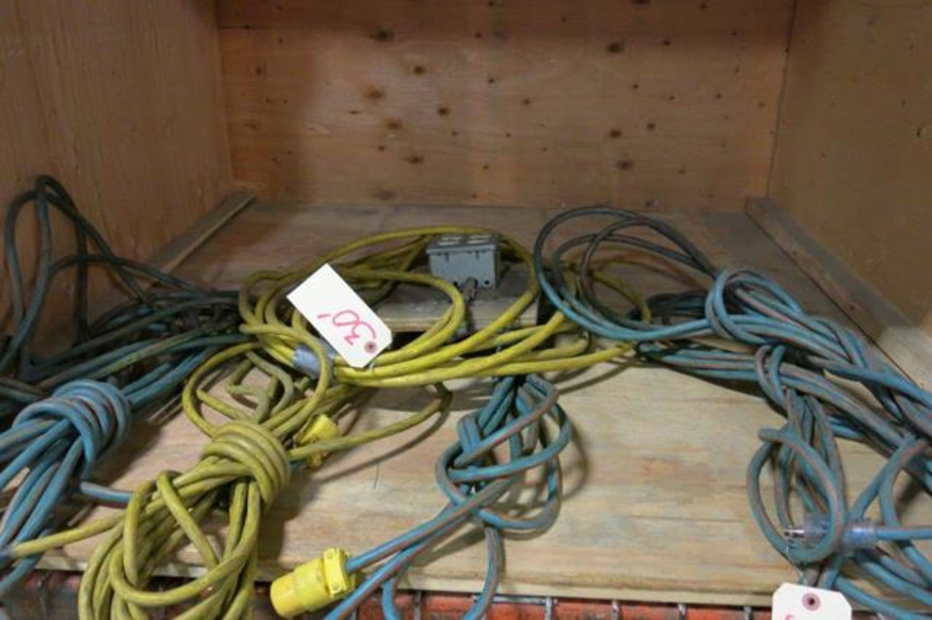 LOT OF 25' AND 30' EXTENSION CORDS - Image 2 of 2