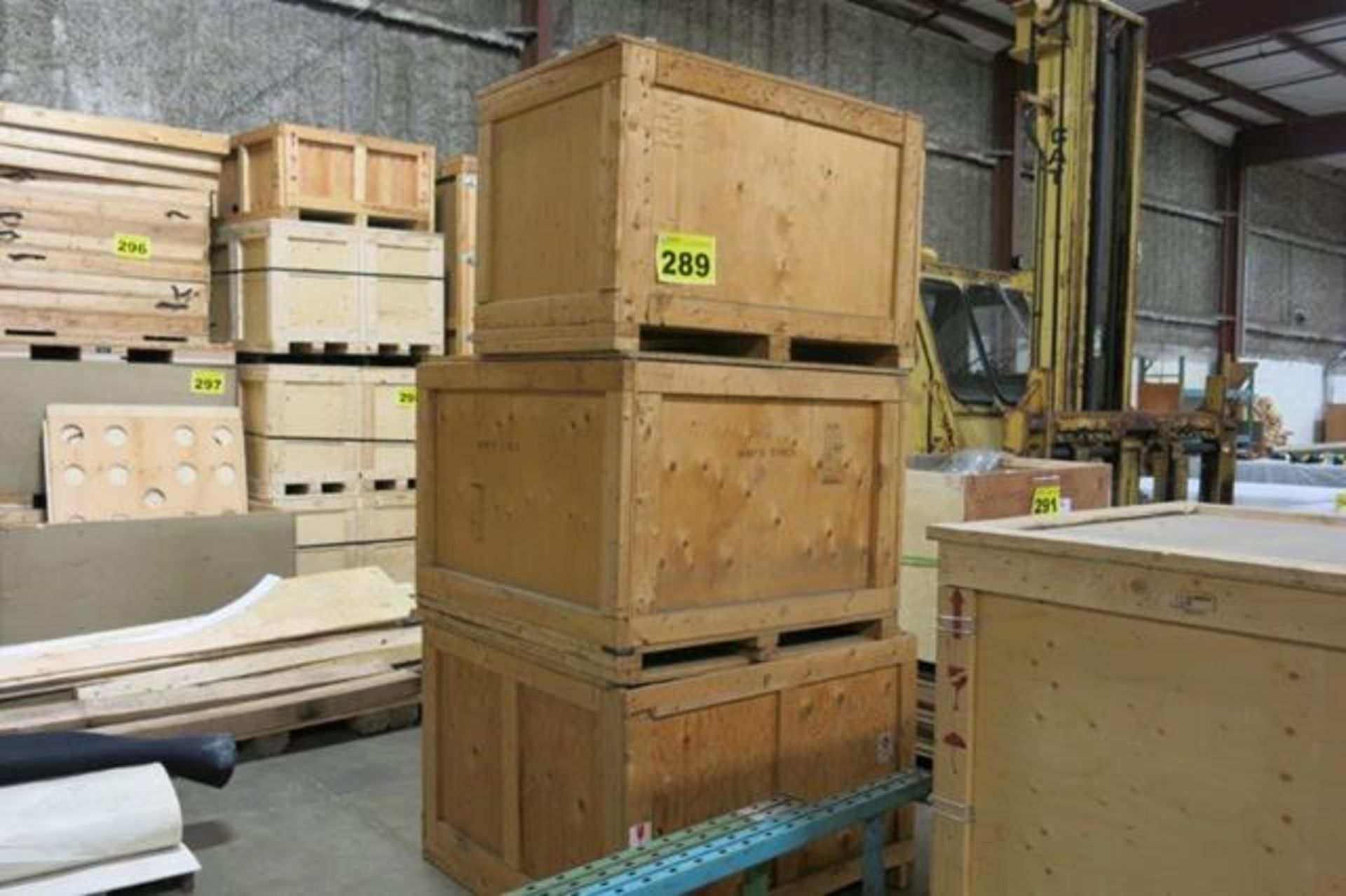 LOT OF CRATES