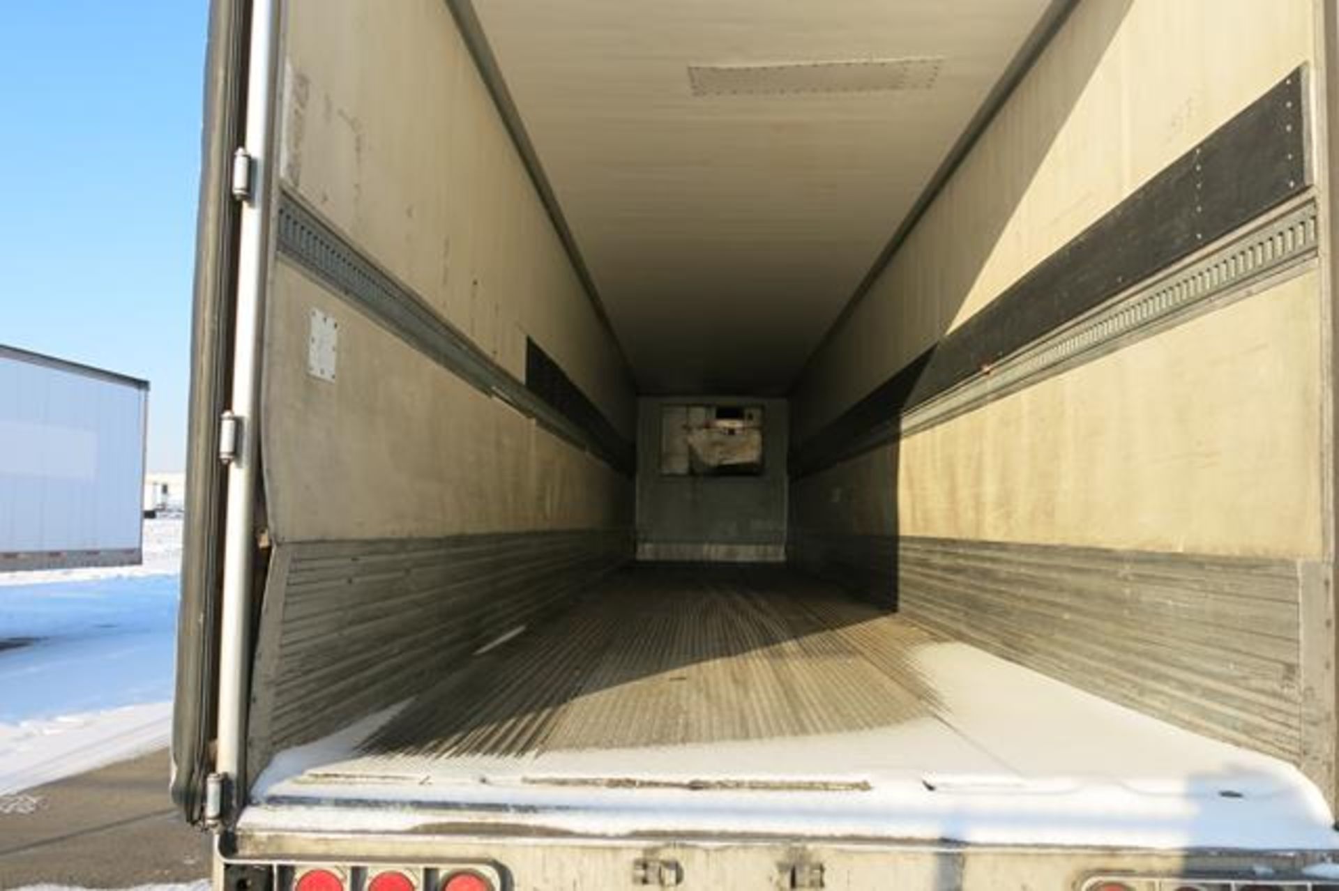 UTILITY, 3000R, 53' REFRIGERATED VAN TRAILER, BARN DOORS, THERMO KING, SB-210, REEFER, 26,734 HOURS, - Image 3 of 11