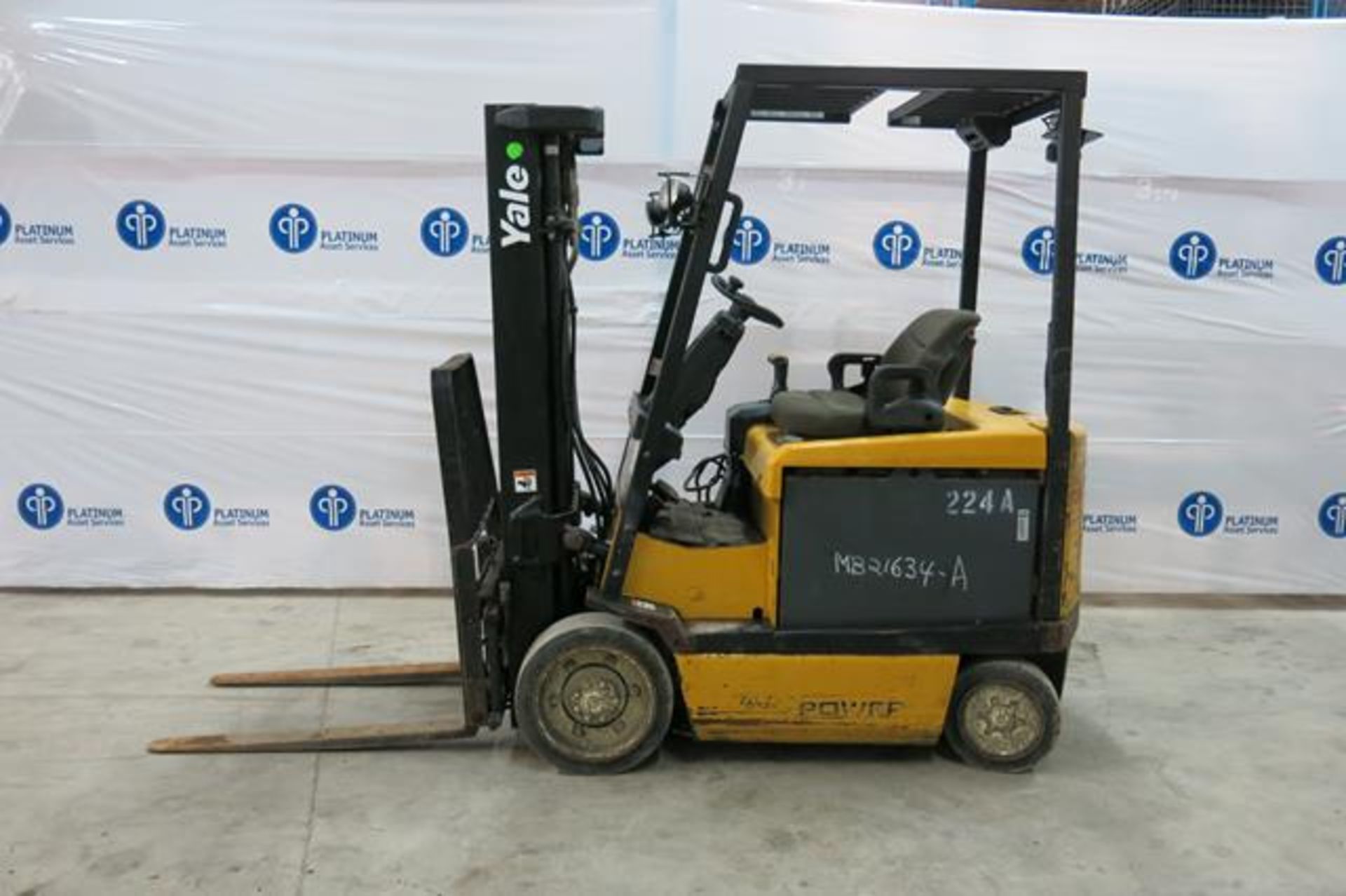 YALE, ERC050GHN48TE084, 5,000 LBS., 3 STAGE, 48V, BATTERY POWERED, FORKLIFT, SIDESHIFT, CHARGER, - Image 3 of 10