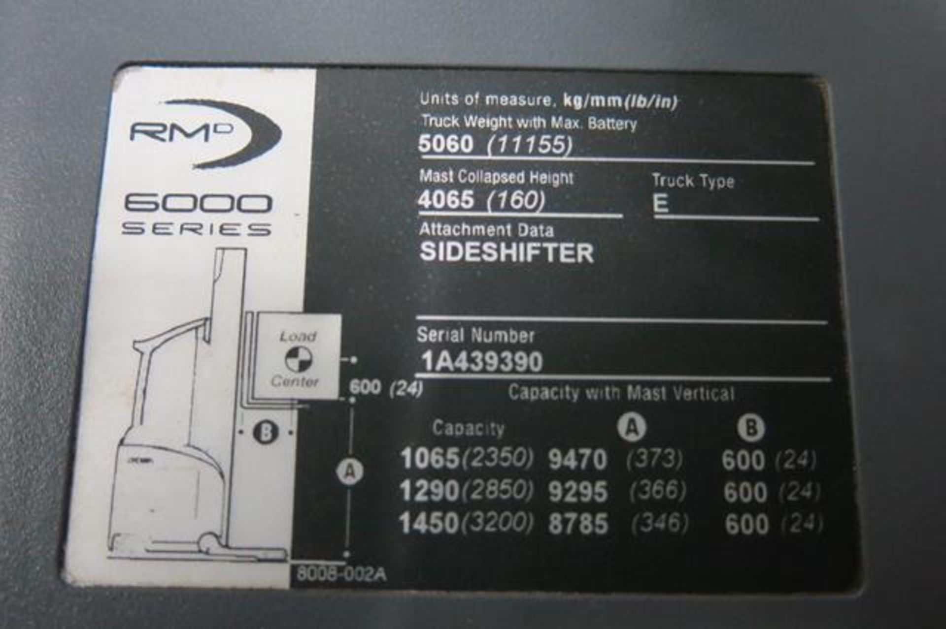 CROWN, RMD6025-32, 3,200 LBS., 48V, BATTERY POWERED REACH TRUCK WITH CHARGER, 373" MAXIMUM LIFT - Image 13 of 13