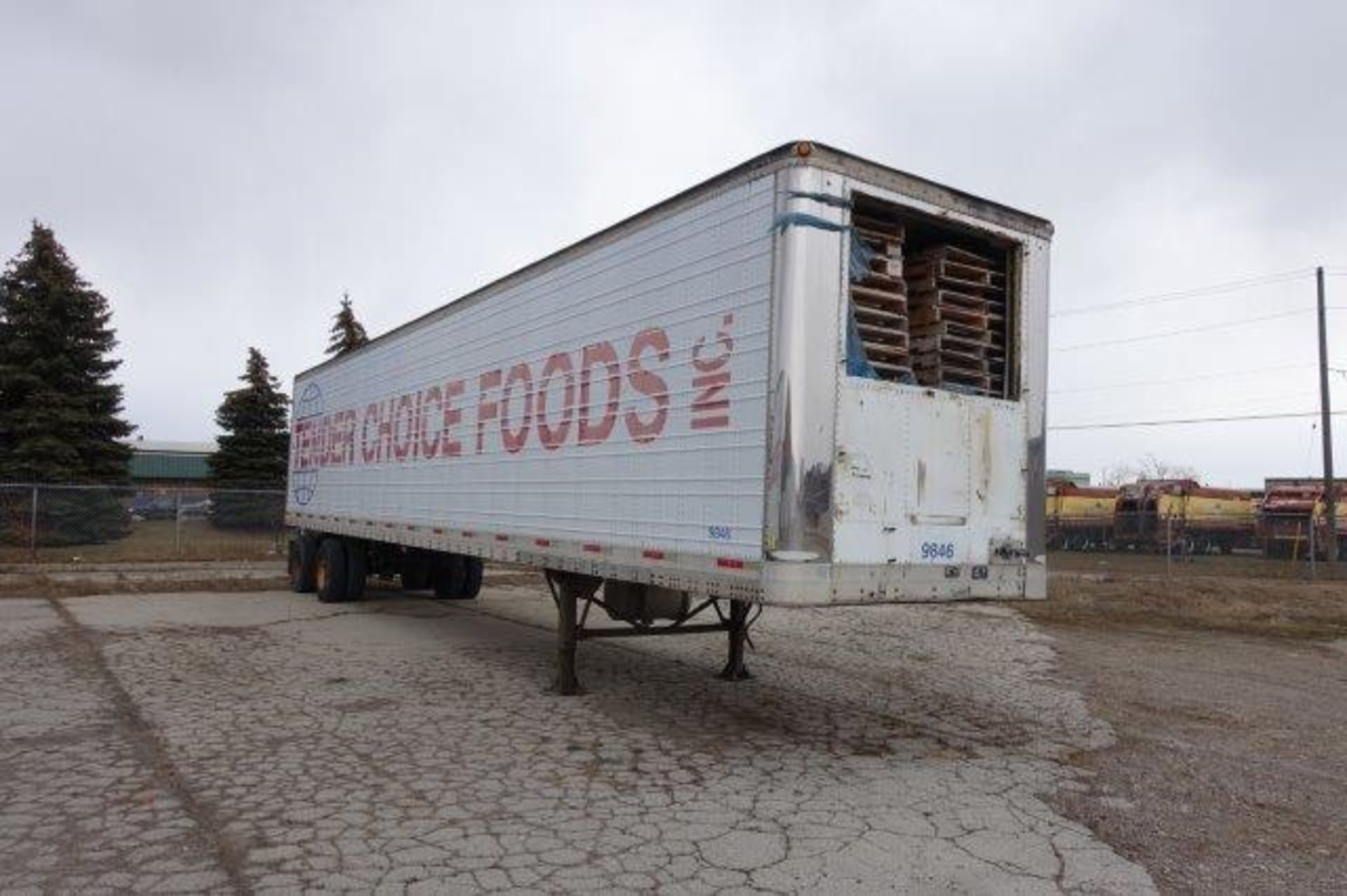 TRAILMOBILE, 53' REFRIGERATED VAN TRAILER, BARN DOORS, (NO REEFER)