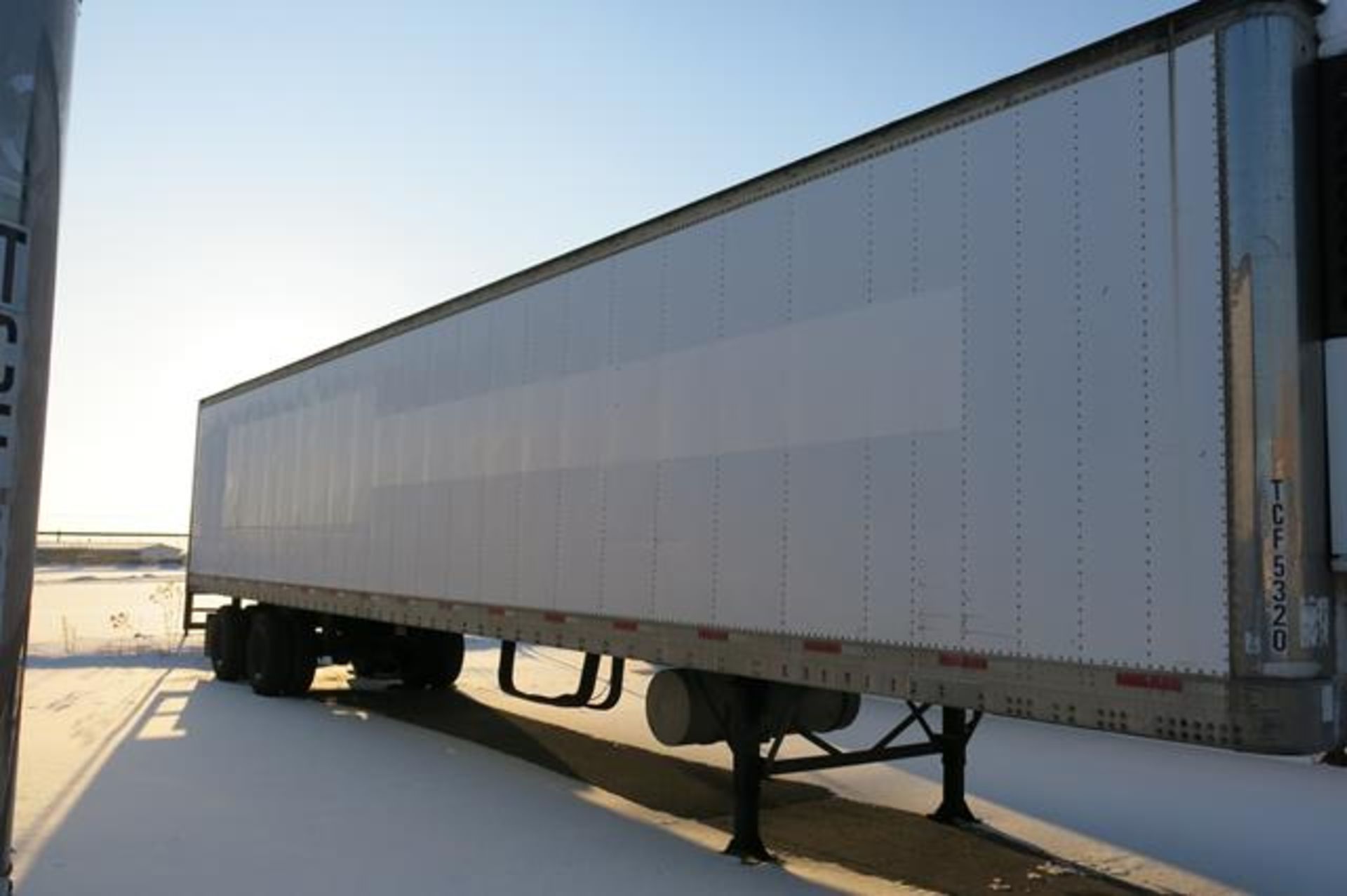 TRAILMOBILE, 53' REFRIGERATED VAN TRAILER, ROLLUP DOOR, THERMO KING, SB-210+, REEFER, 9,197 HOURS, - Image 2 of 13