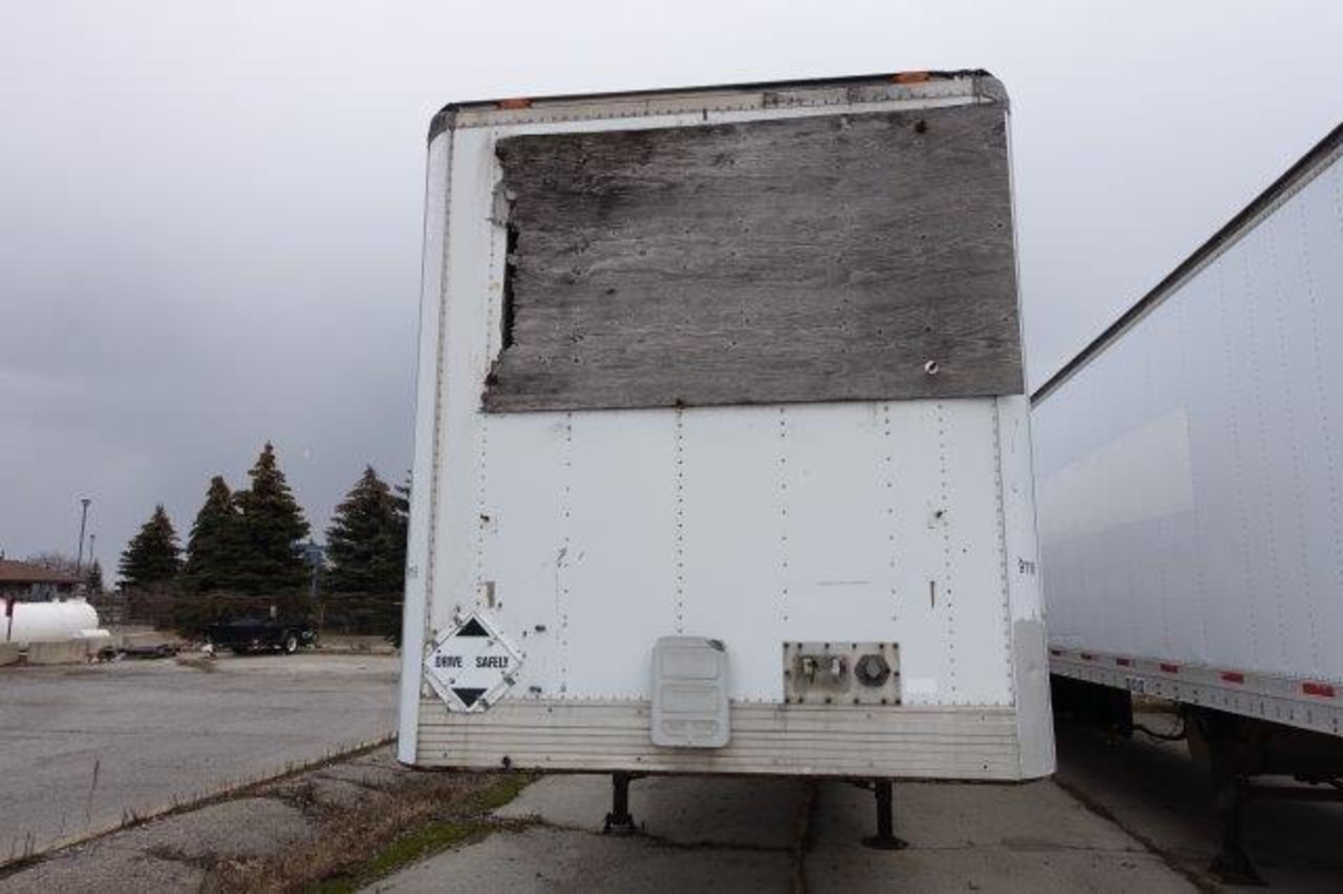 UTILITY, 3000R, 53' REFRIGERATED VAN TRAILER, BARN DOORS, 1987, (NO REEFER UNIT) - Image 2 of 8