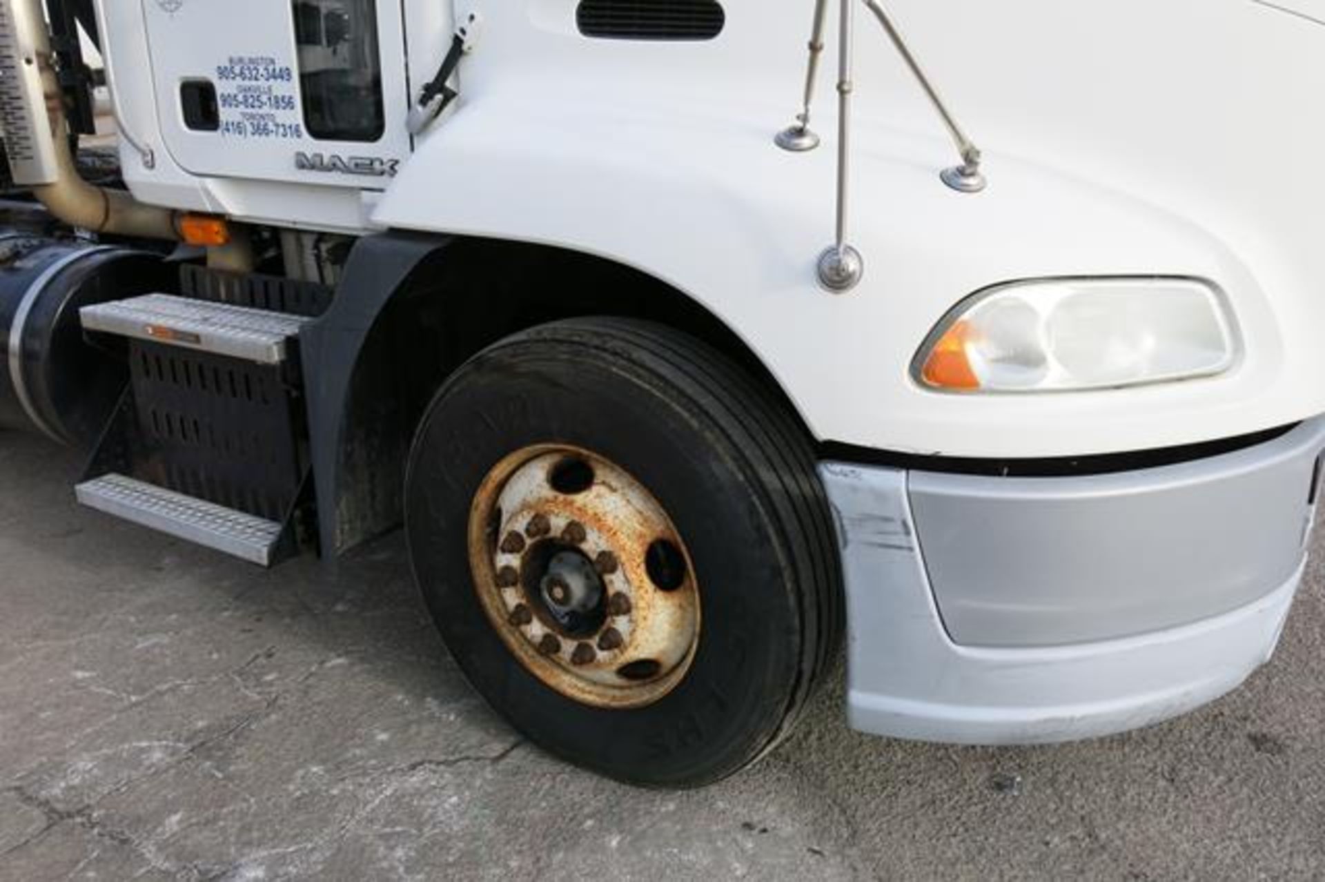 MACK, CXU613, TRUCK TRACTOR, DAY CAB, MACK MP7 DIESEL ENGINE, 10 SPEED MANUAL TRANSMISSION, 335, - Image 8 of 50