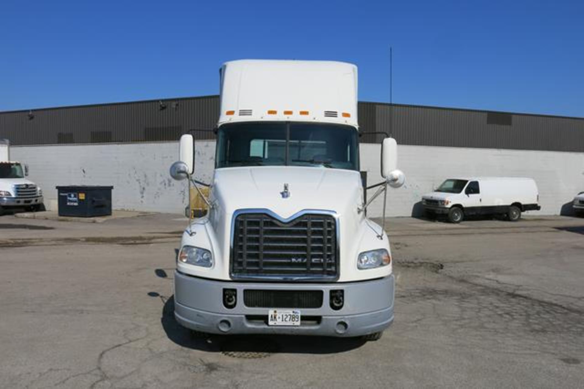 MACK, CXU613, TRUCK TRACTOR, DAY CAB, MACK MP7 DIESEL ENGINE, 10 SPEED MANUAL TRANSMISSION, 333, - Image 2 of 43