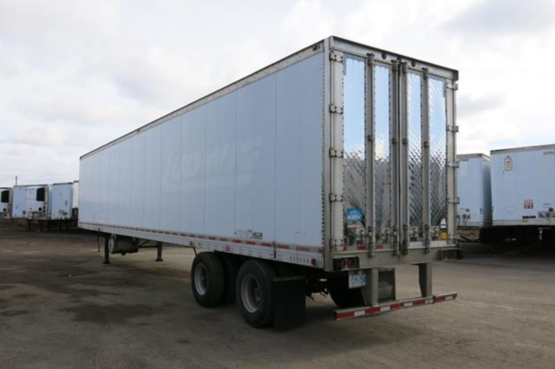 TRAILMOBILE, 53' REFRIGERATED VAN TRAILER, BARN DOORS, CARRIER, ULTRA FRESH 2, REEFER, 25,761 HOURS, - Image 7 of 18