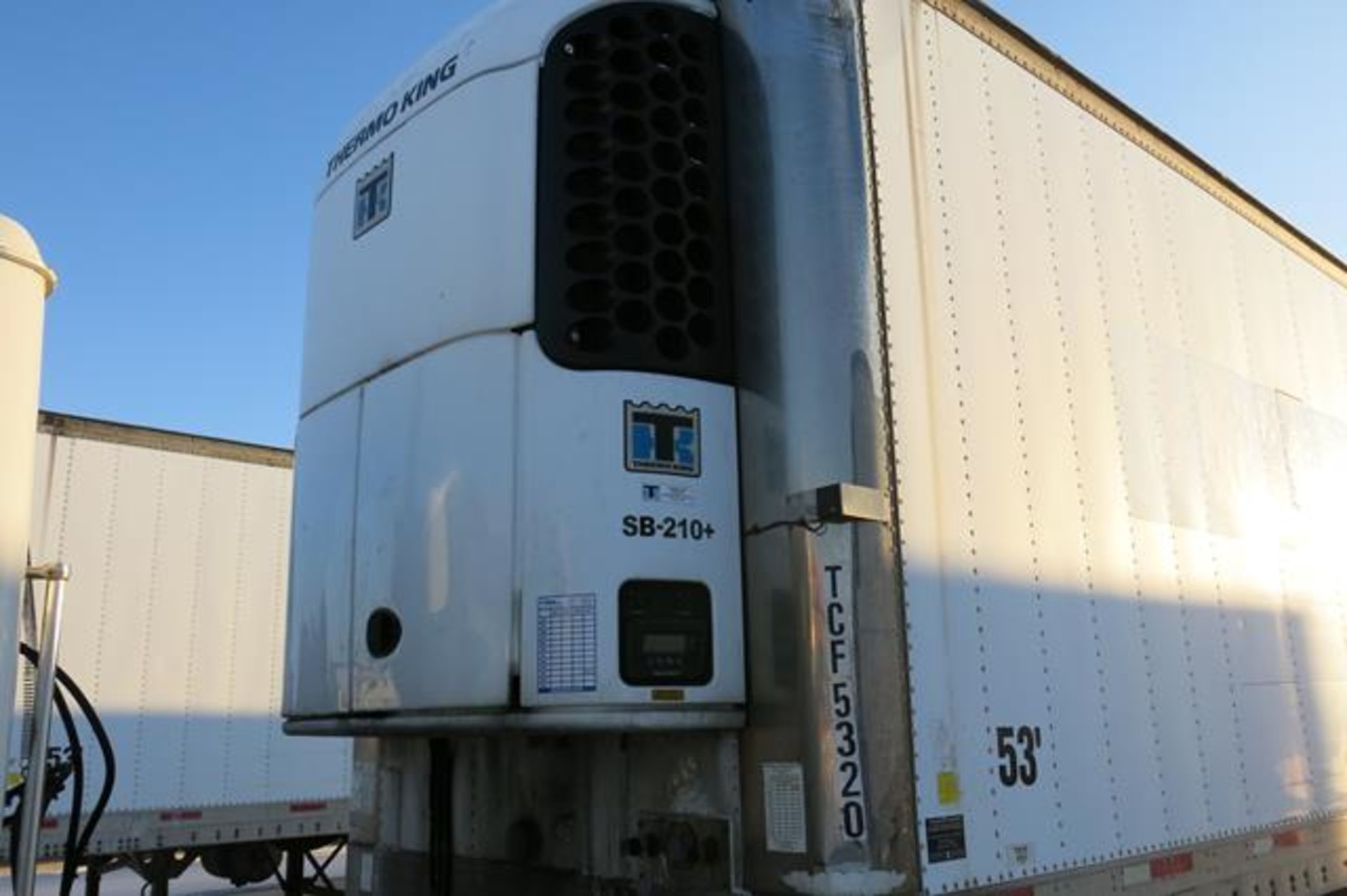 TRAILMOBILE, 53' REFRIGERATED VAN TRAILER, ROLLUP DOOR, THERMO KING, SB-210+, REEFER, 9,197 HOURS, - Image 4 of 13