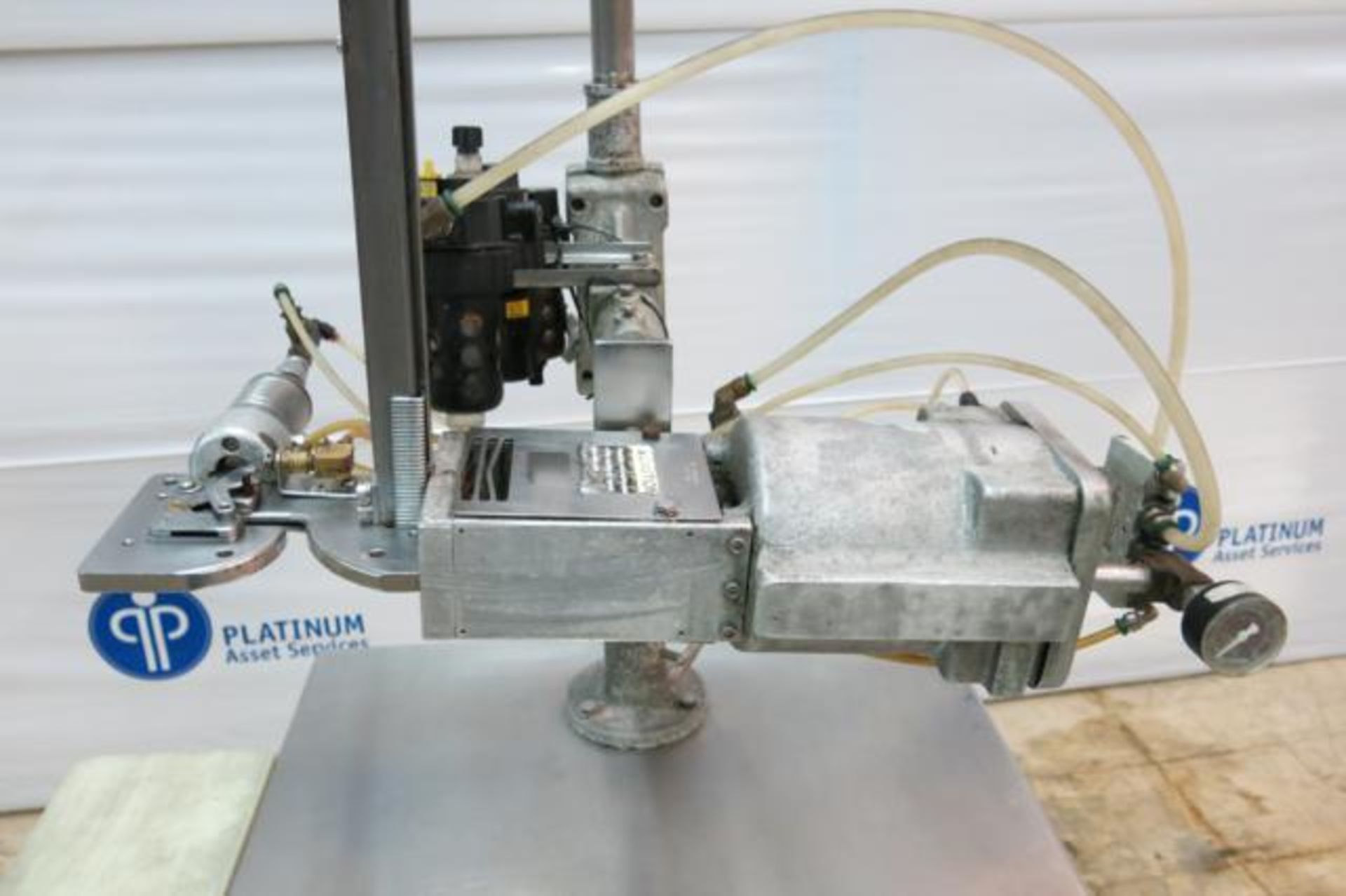 STAINLESS STEEL TRIM SAW - Image 8 of 11