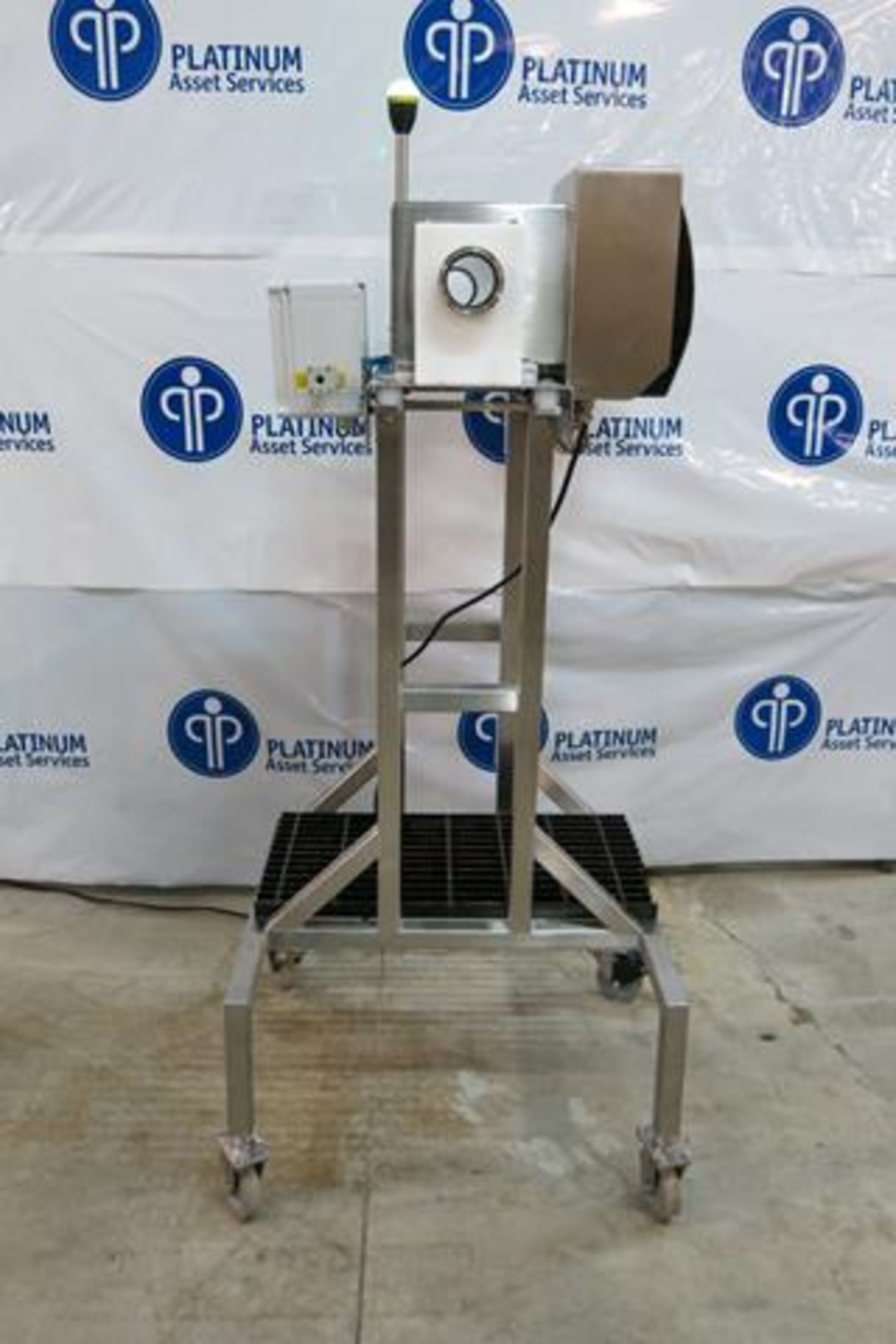 FORTRESS, STEALTH, PIPELINE METAL DETECTOR WITH CUSTOM STAND, 3" PIPE DIAMETER, 2016 - Image 3 of 9