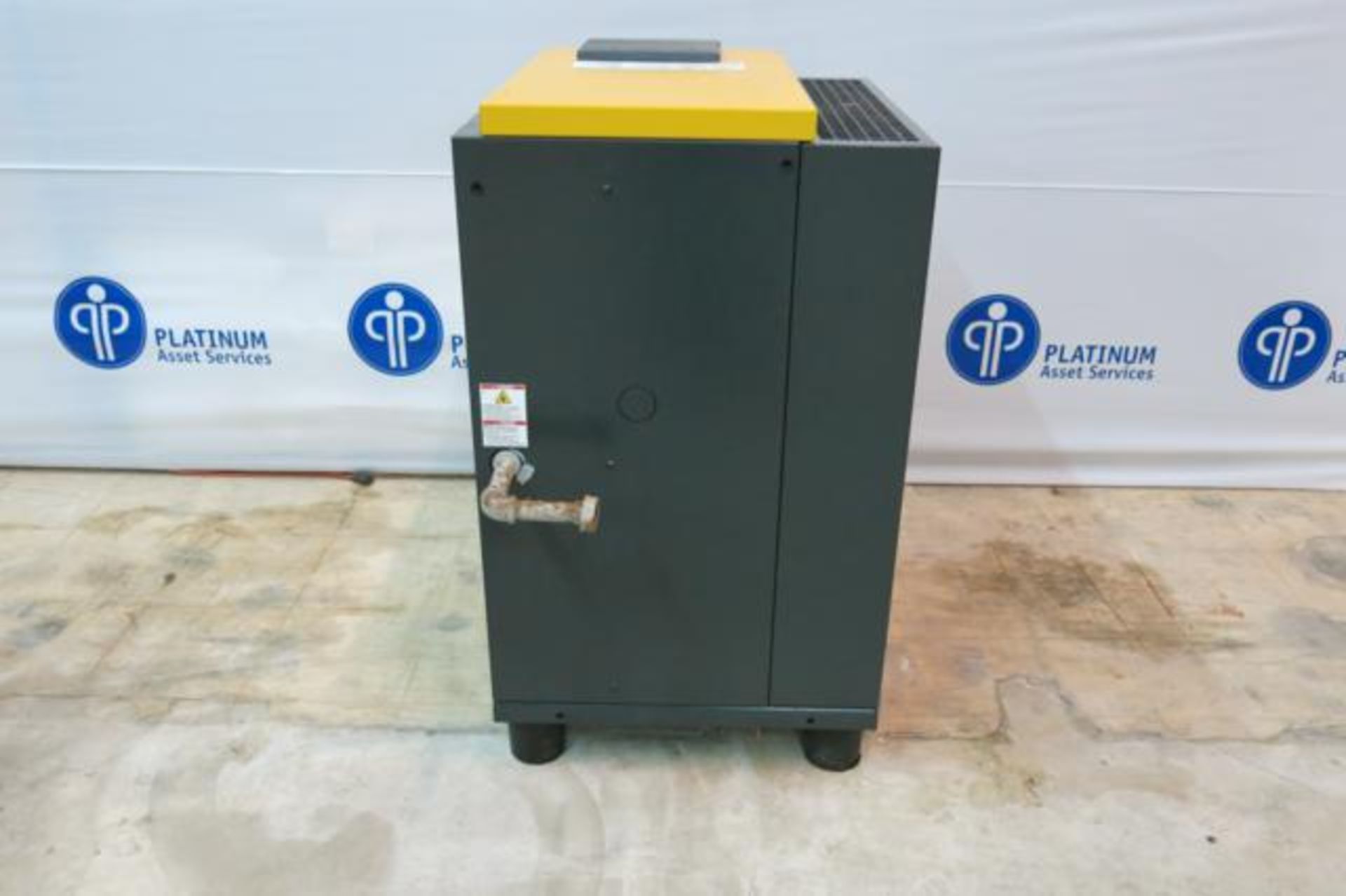 KAESER, SM 15, 15 HP, 53 CFM, ROTARY SCREW AIR COMPRESSOR, 10,607 HOURS, 2014, S/N 1014 - Image 7 of 9