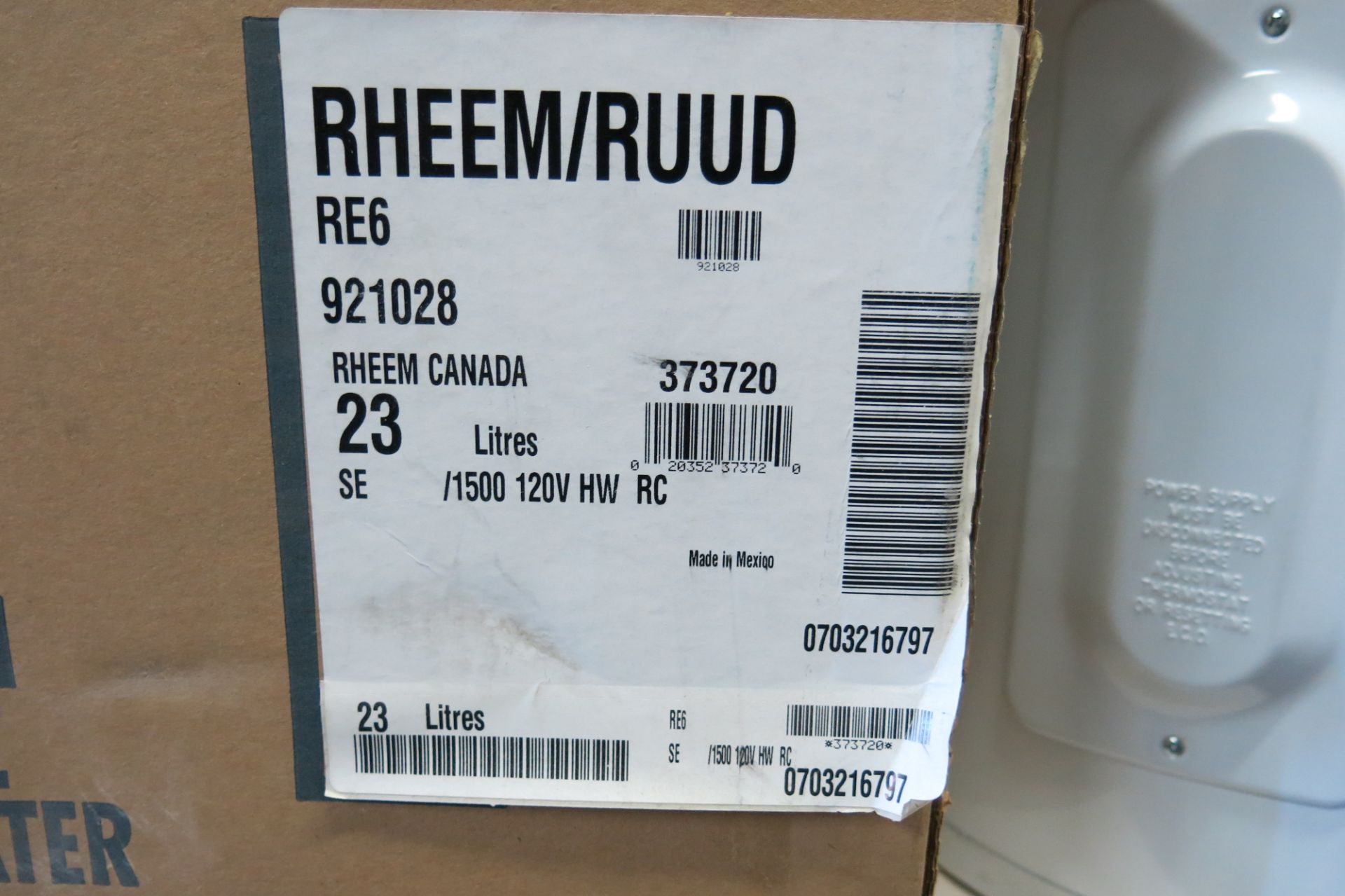 RHEEM, RE6, 23 LITRE, ELECTRIC WATER HEATER -NEW (LOCATED IN MISSISSAUGA) - Image 3 of 3