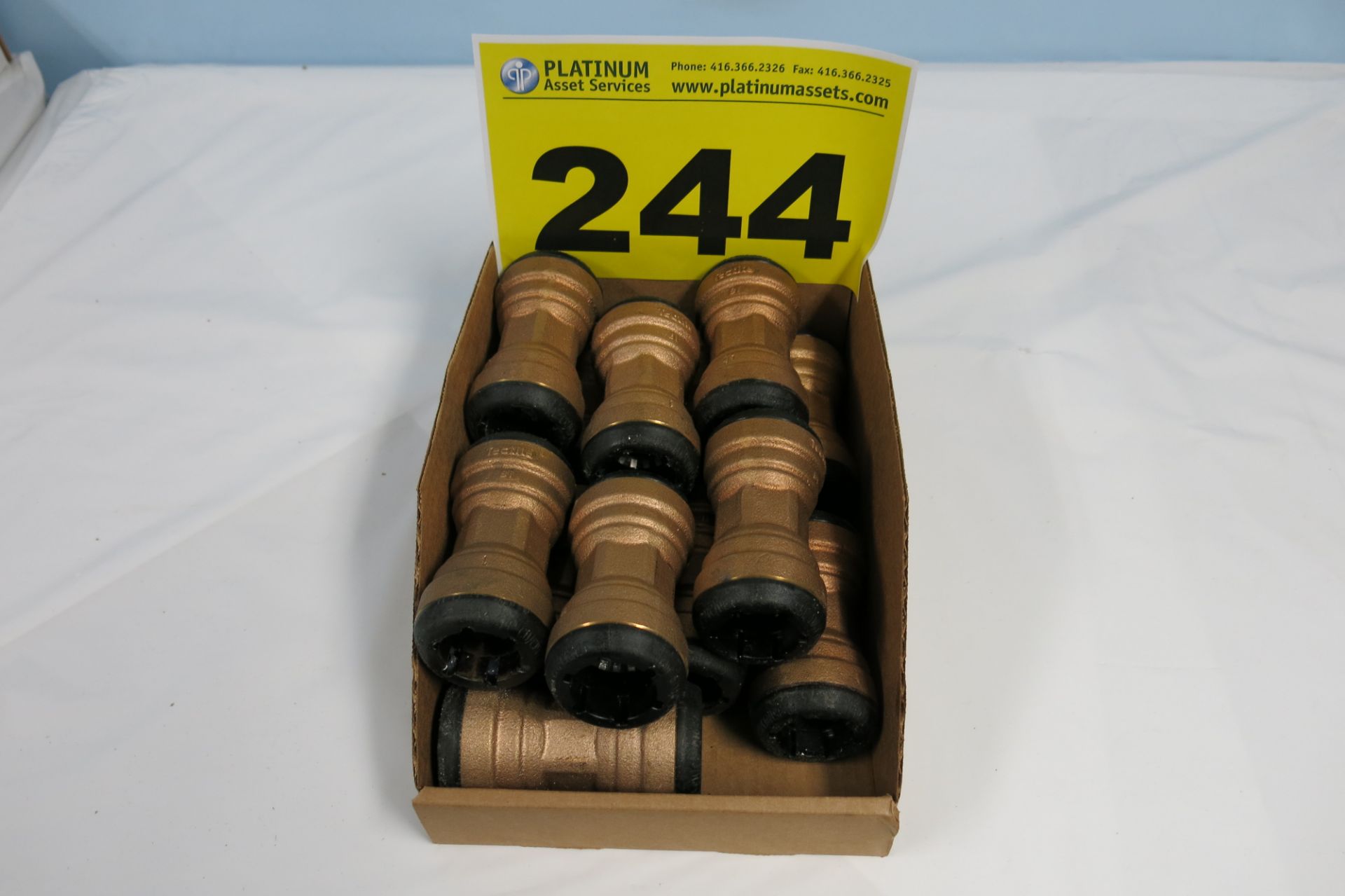 TECTITE 1" PEX PUSH COUPLINGS - NEW (LOCATED IN MISSISSAUGA)