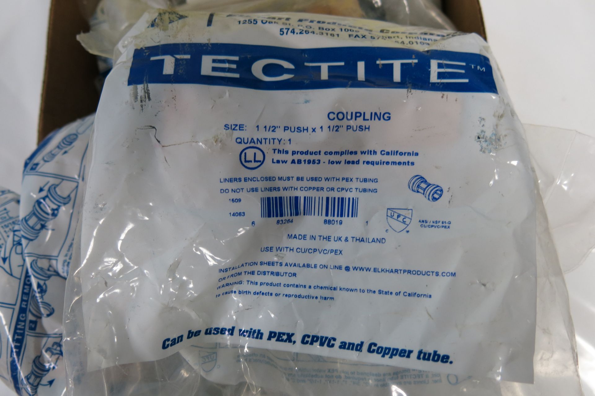 TECTITE, 1 1/2" X 1 1/2" PUSH COUPLINGS - NEW (LOCATED IN MISSISSAUGA) - Image 2 of 3