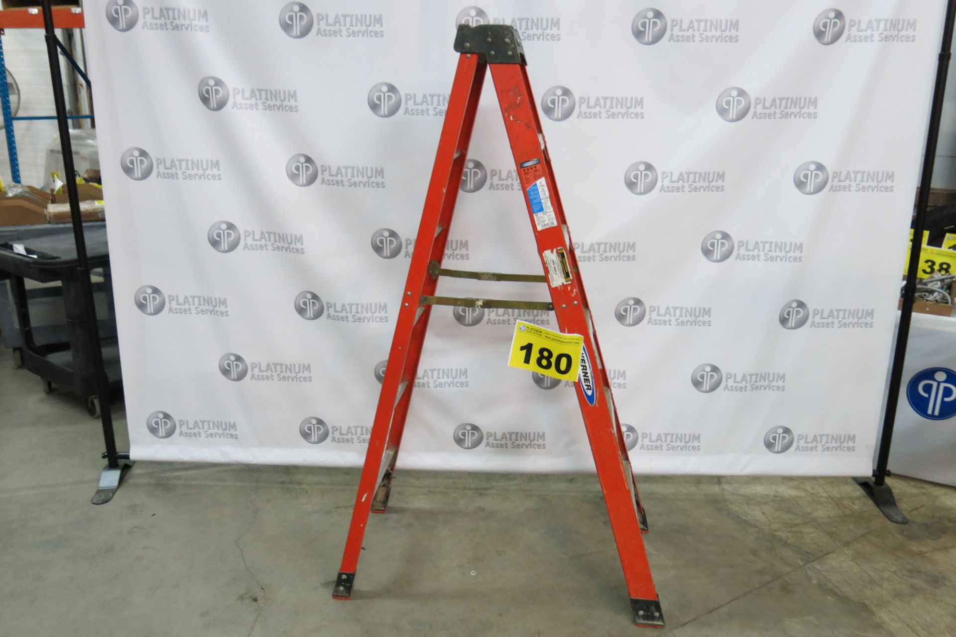 WERNER, NXT1A06CA, 6', FIBERGLASS LADDER (LOCATED IN SCARBOROUGH) - Image 3 of 4