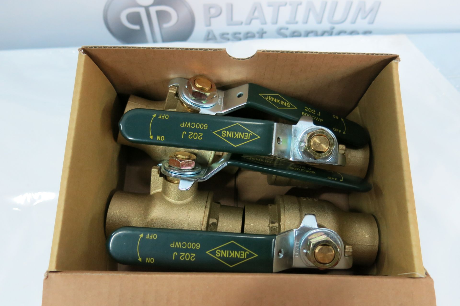 LOT OF JENKINS, 202J, 1 1/4", BALL VALVES - NEW (LOCATED IN SCARBOROUGH) - Image 2 of 3