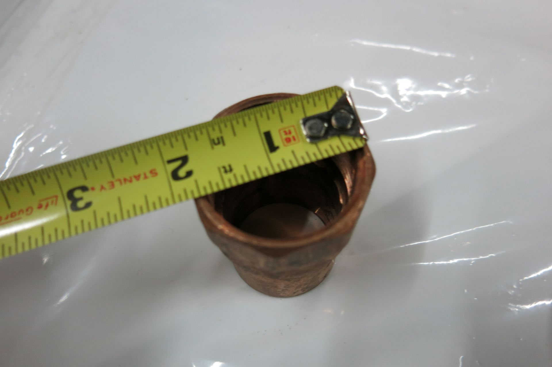 LOT OF COPPER PIPE FITTINGS - Image 3 of 3