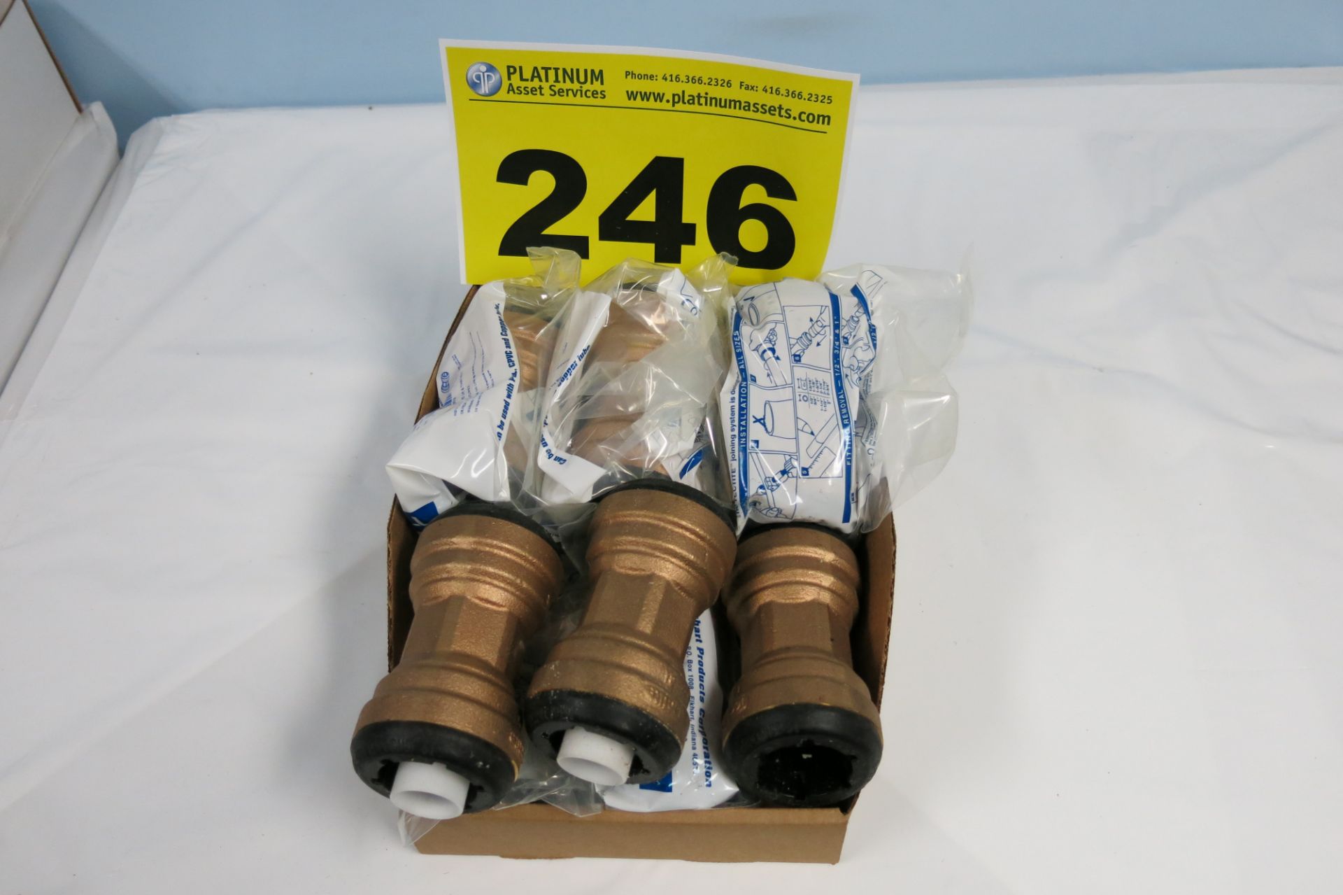 TECTITE, 1 1/2" X 1 1/2" PUSH COUPLINGS - NEW (LOCATED IN MISSISSAUGA)