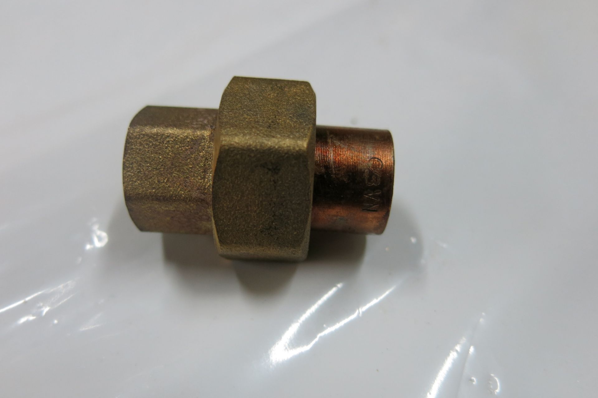 COPPER / BRASS PIPE COUPLINGS (LOCATED IN SCARBOROUGH) - Image 2 of 4