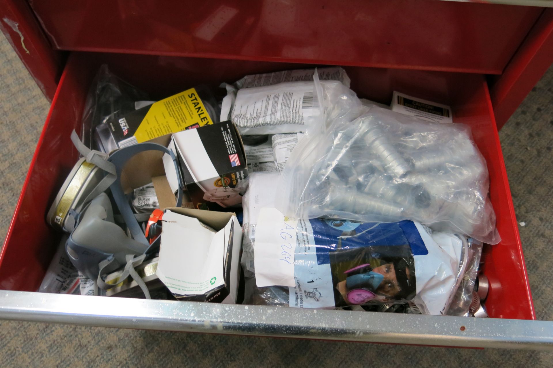 HUSKY, 4 DRAWER, TOOL BOX WITH CONTENTS (LOCATED IN MISSISSAUGA) - Image 5 of 5