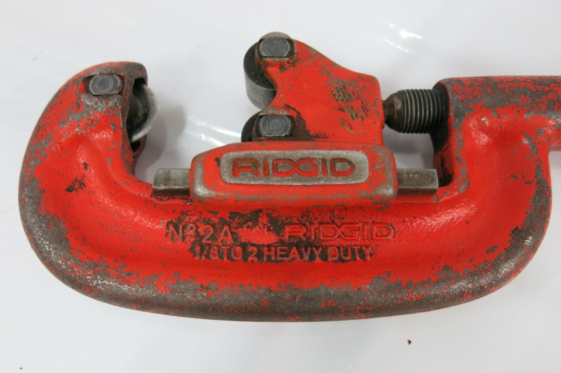 RIDGID 1/8" TO 2", HEAVY DUTY, PIPE CUTTER (LOCATED IN SCARBOROUGH) - Image 3 of 3