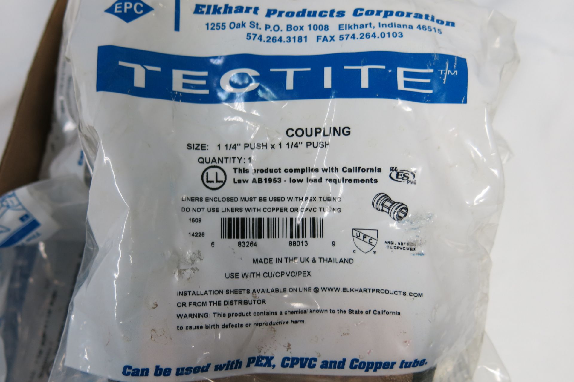 TECTITE, 1 1/4" X 1 1/4" PUSH COUPLINGS - NEW (LOCATED IN MISSISSAUGA) - Image 2 of 3