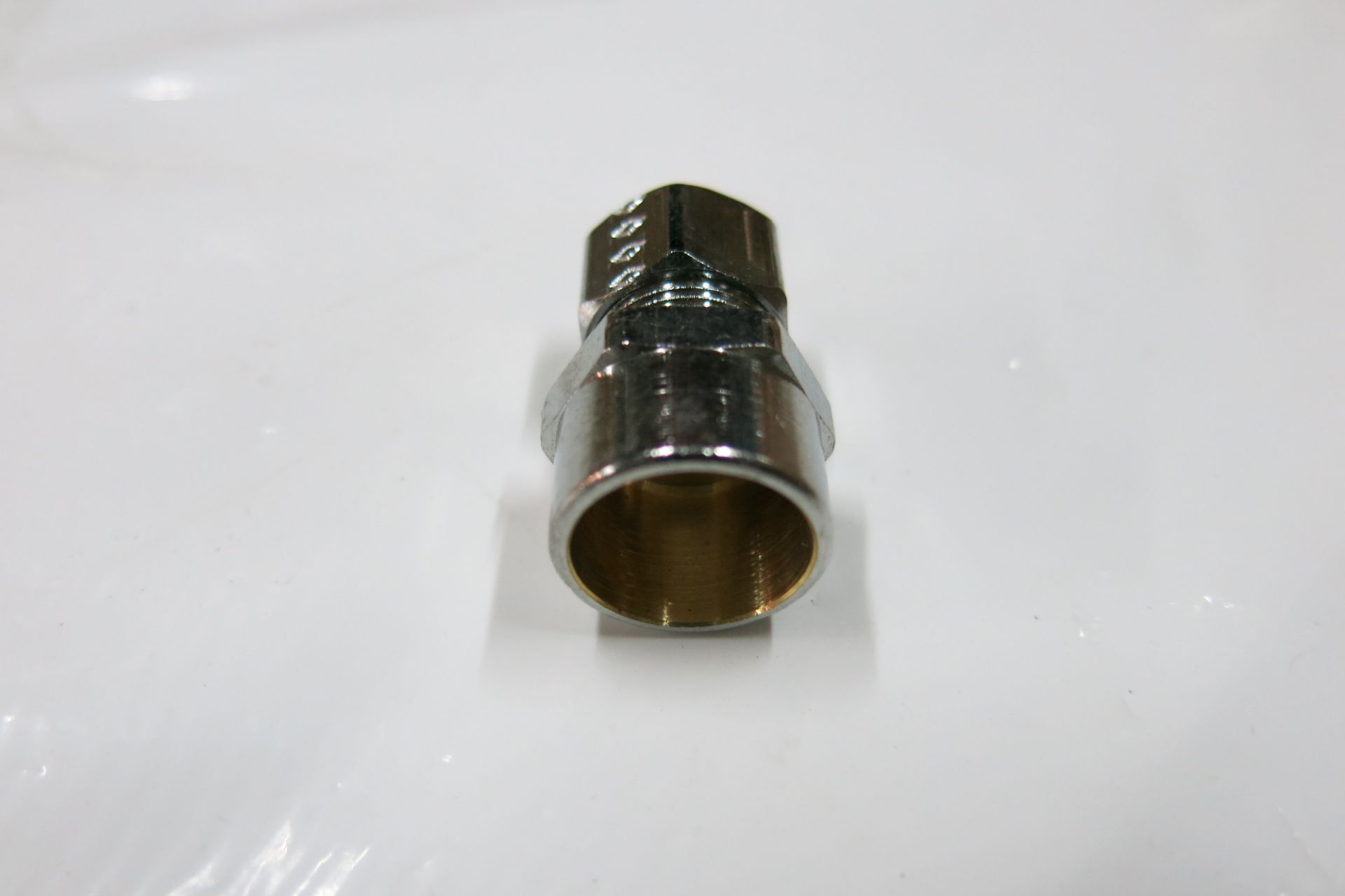 LOT OF 1/2" COUPLINGS WITH COMPRESSION FITTING - NEW (LOCATED IN SCARBOROUGH) - Image 4 of 9