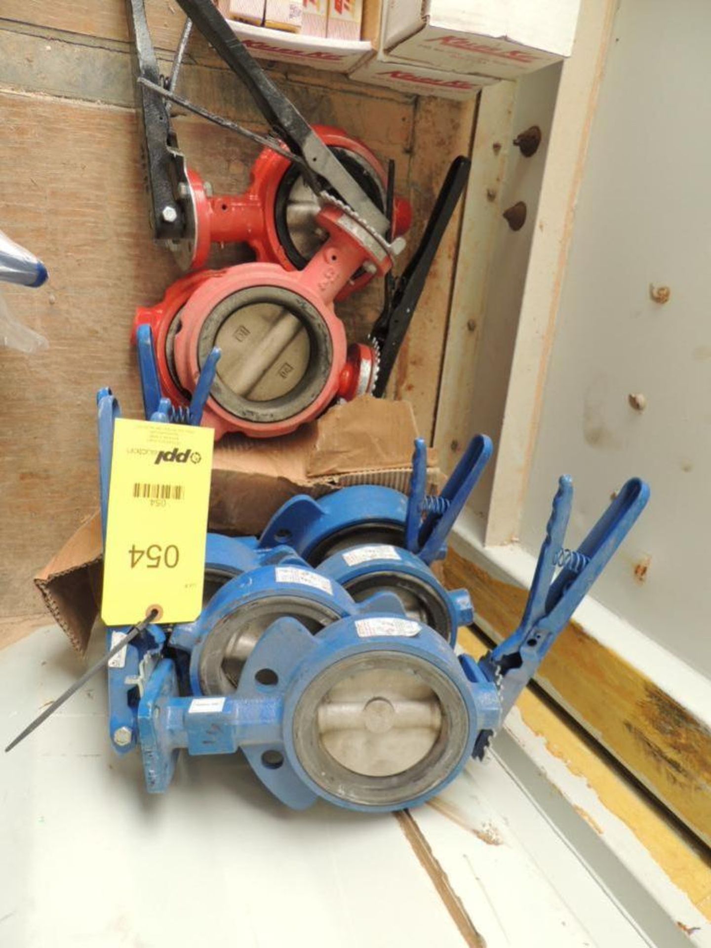 LOT: (7) Deval & (2) CEI Butterfly Valves (New)