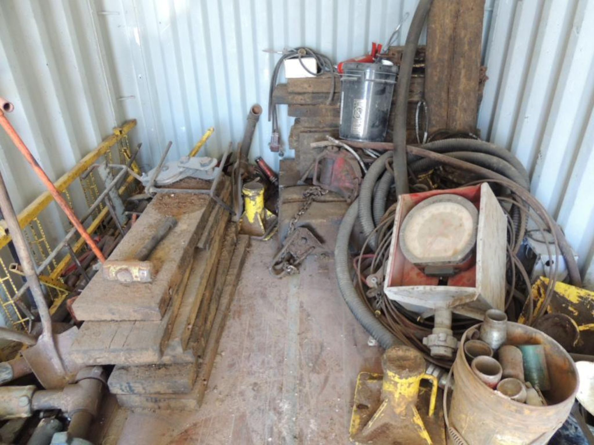 LOT: Misc. BJ Sucker Rod Wrenches, Elevators, Tong Wrenches, Hydraulic Cylinders, and Sala 130 ft., - Image 4 of 5