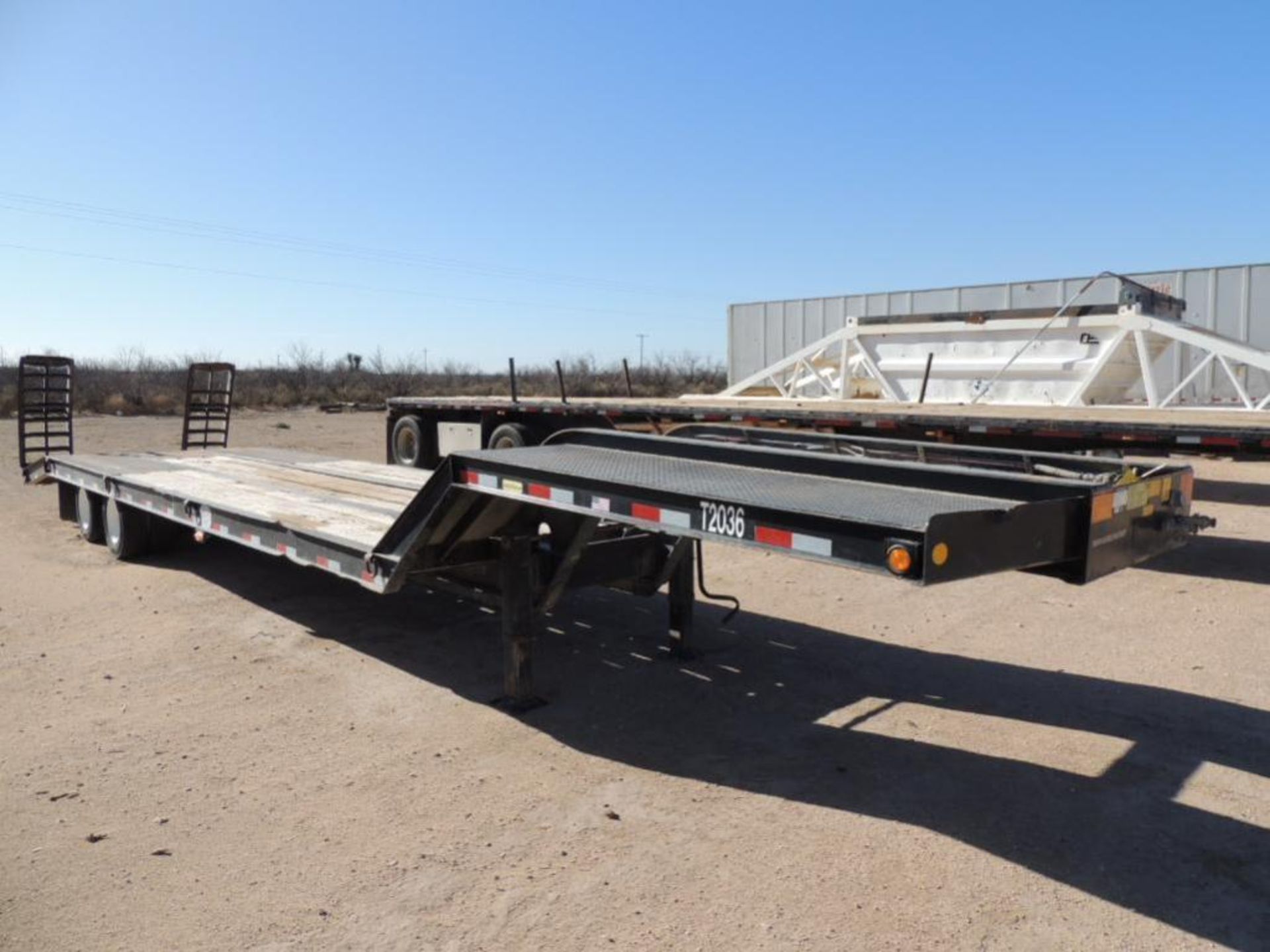 2015 Haulass LB35T T/A Lowboy Trailer, VIN 5JYLB3529FP150838, 60K GVWR, 101 in. x 32 ft. with 5 ft. - Image 2 of 4