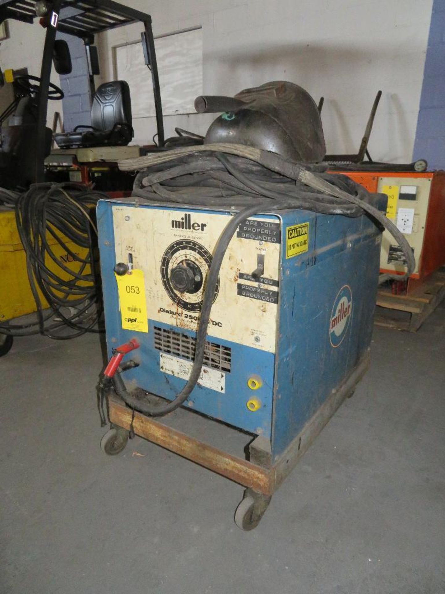 Miller Arc Welder, S/N HE776983