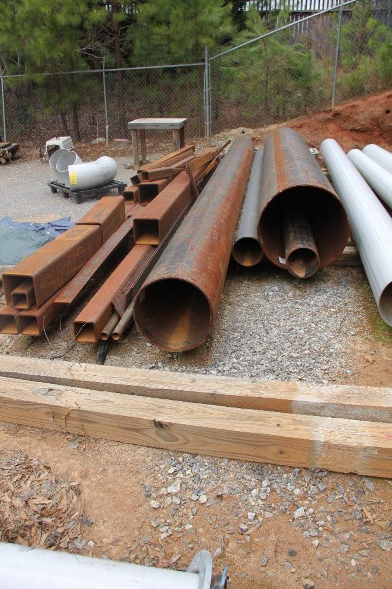 LOT: Large Quantity Assorted Carbon Steel Pipe, Tube & Flat Stock