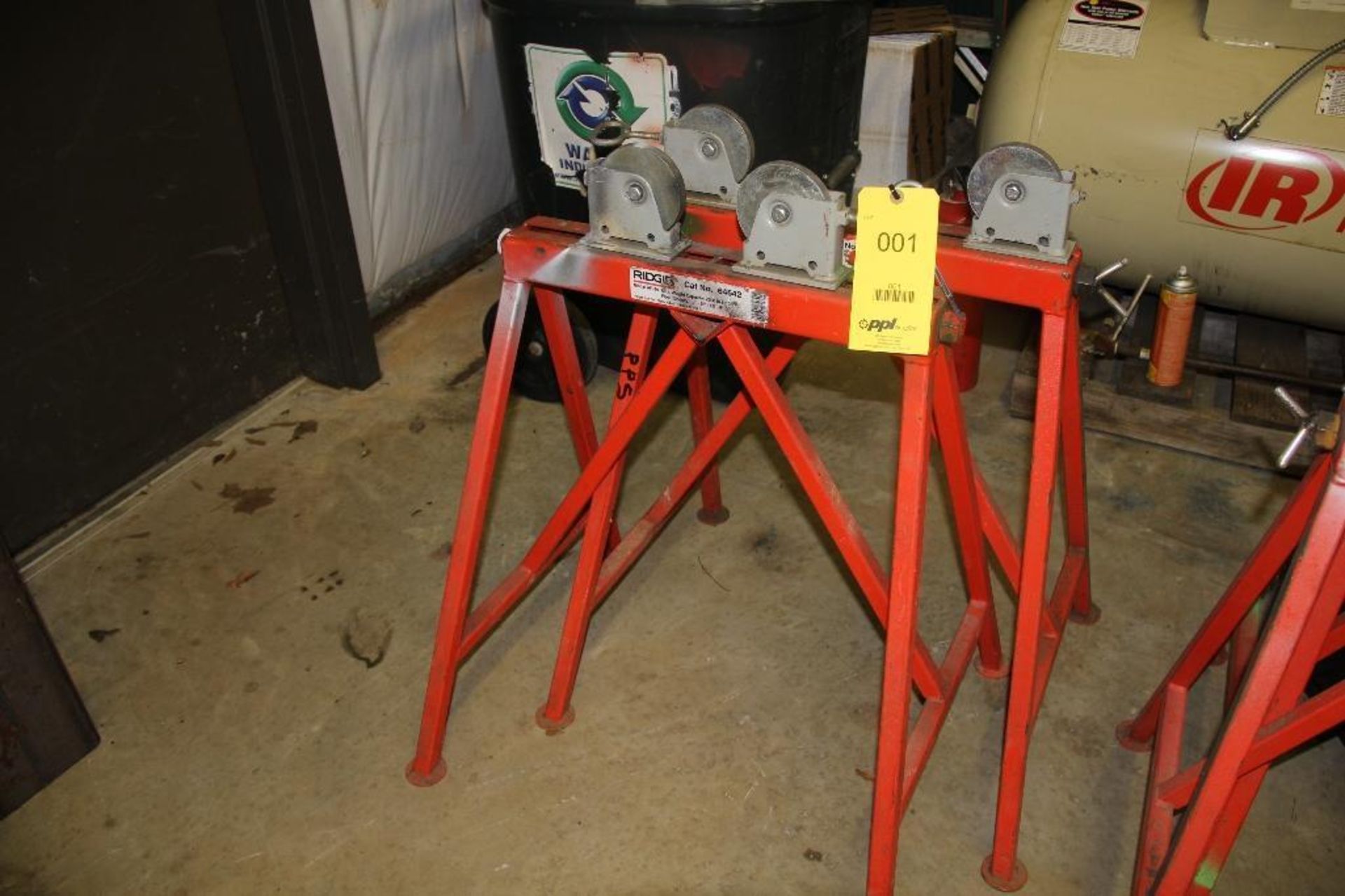 LOT: (2) Ridgid Model AR-99 Pipe Roller Stands, 2500 lb. Capacity, 1/2 in. to 36 in. Pipe Capacity - Image 3 of 4