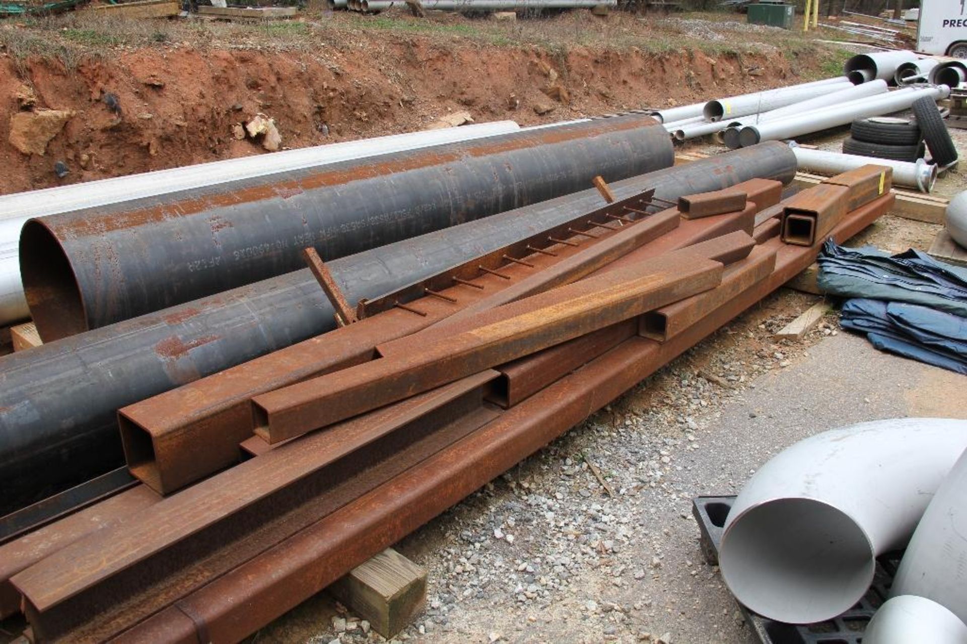 LOT: Large Quantity Assorted Carbon Steel Pipe, Tube & Flat Stock - Image 2 of 3