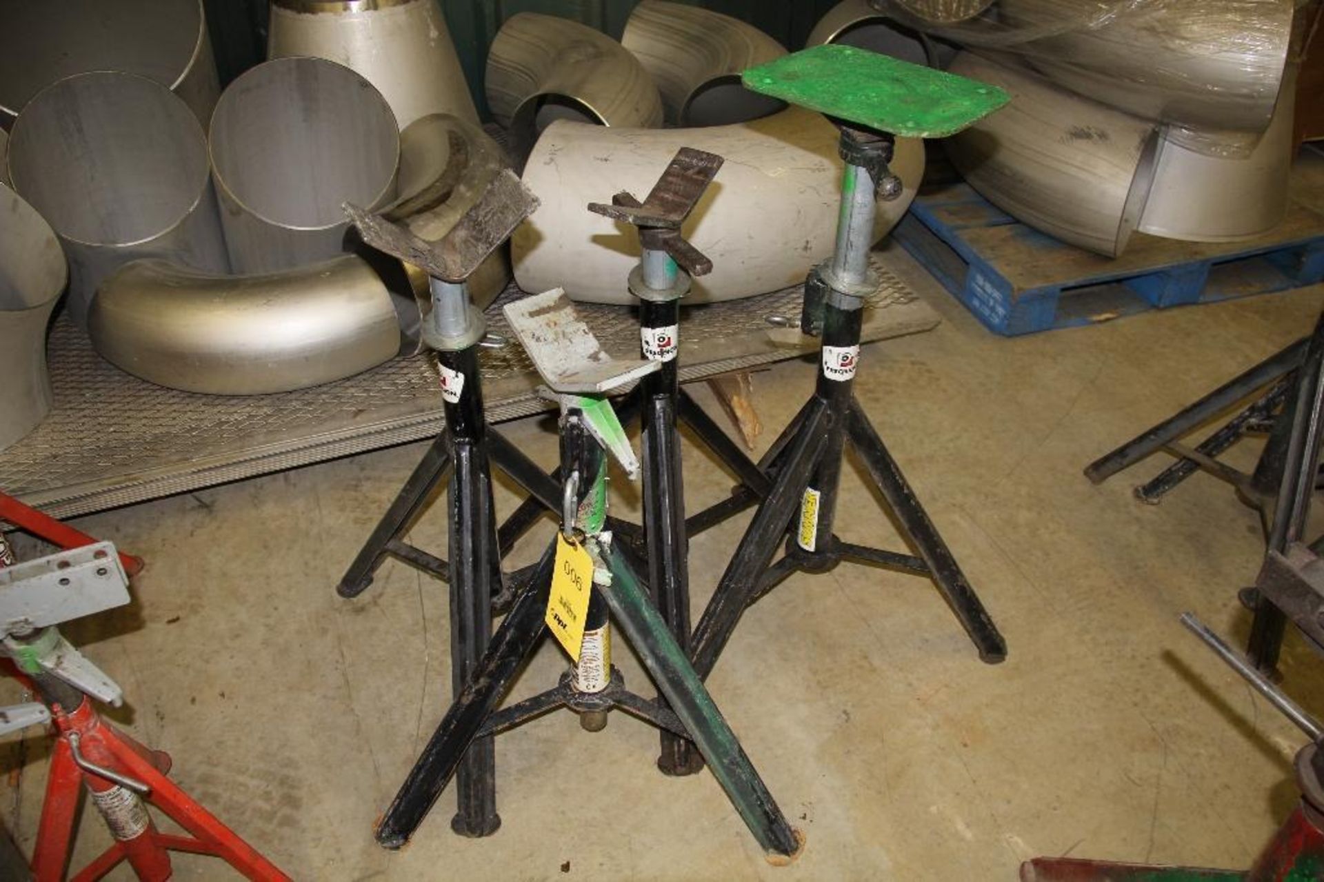 LOT: (4) Sumner Jack Stands, 2000 lb. Capacity - Image 2 of 4