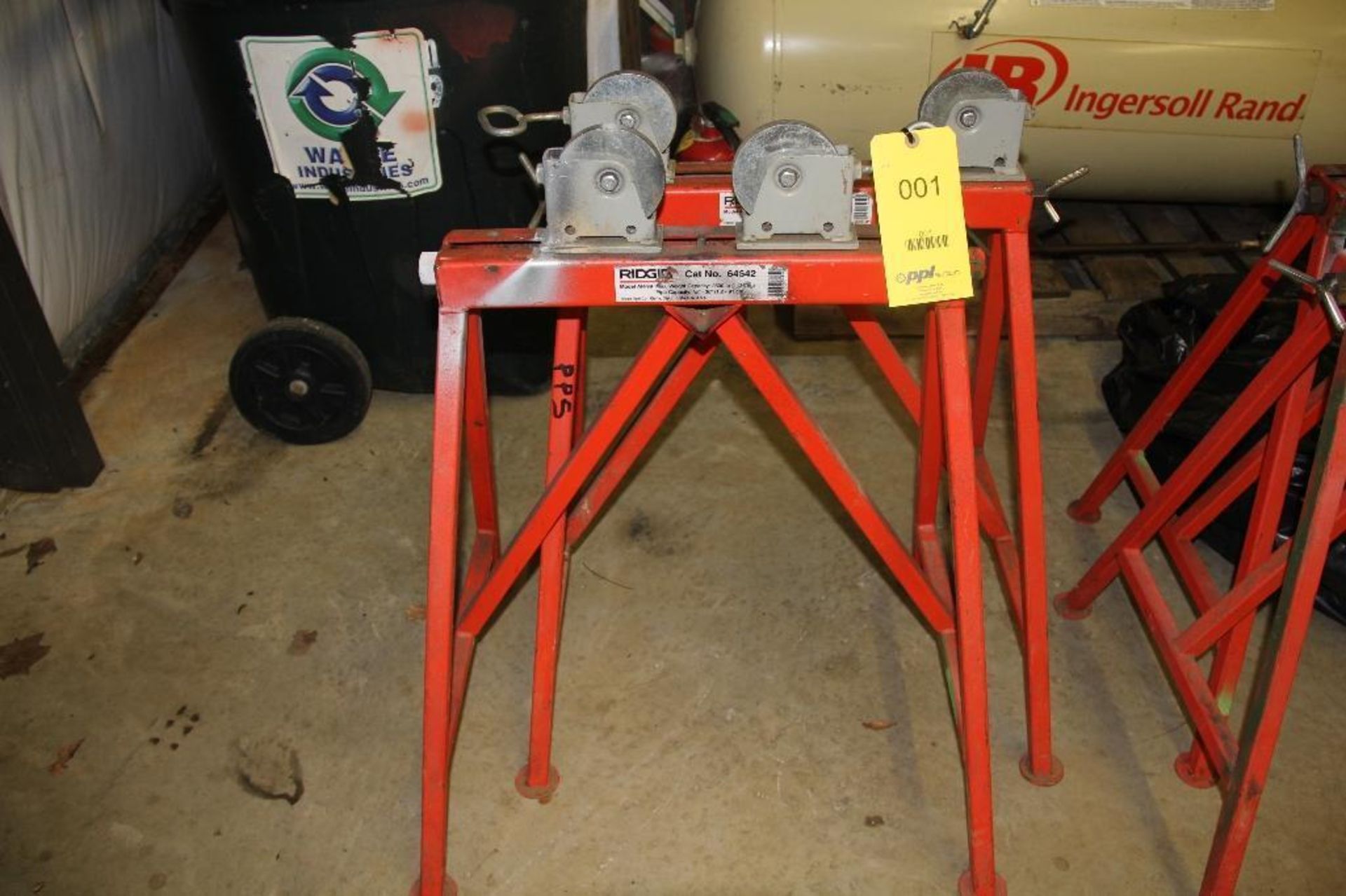 LOT: (2) Ridgid Model AR-99 Pipe Roller Stands, 2500 lb. Capacity, 1/2 in. to 36 in. Pipe Capacity
