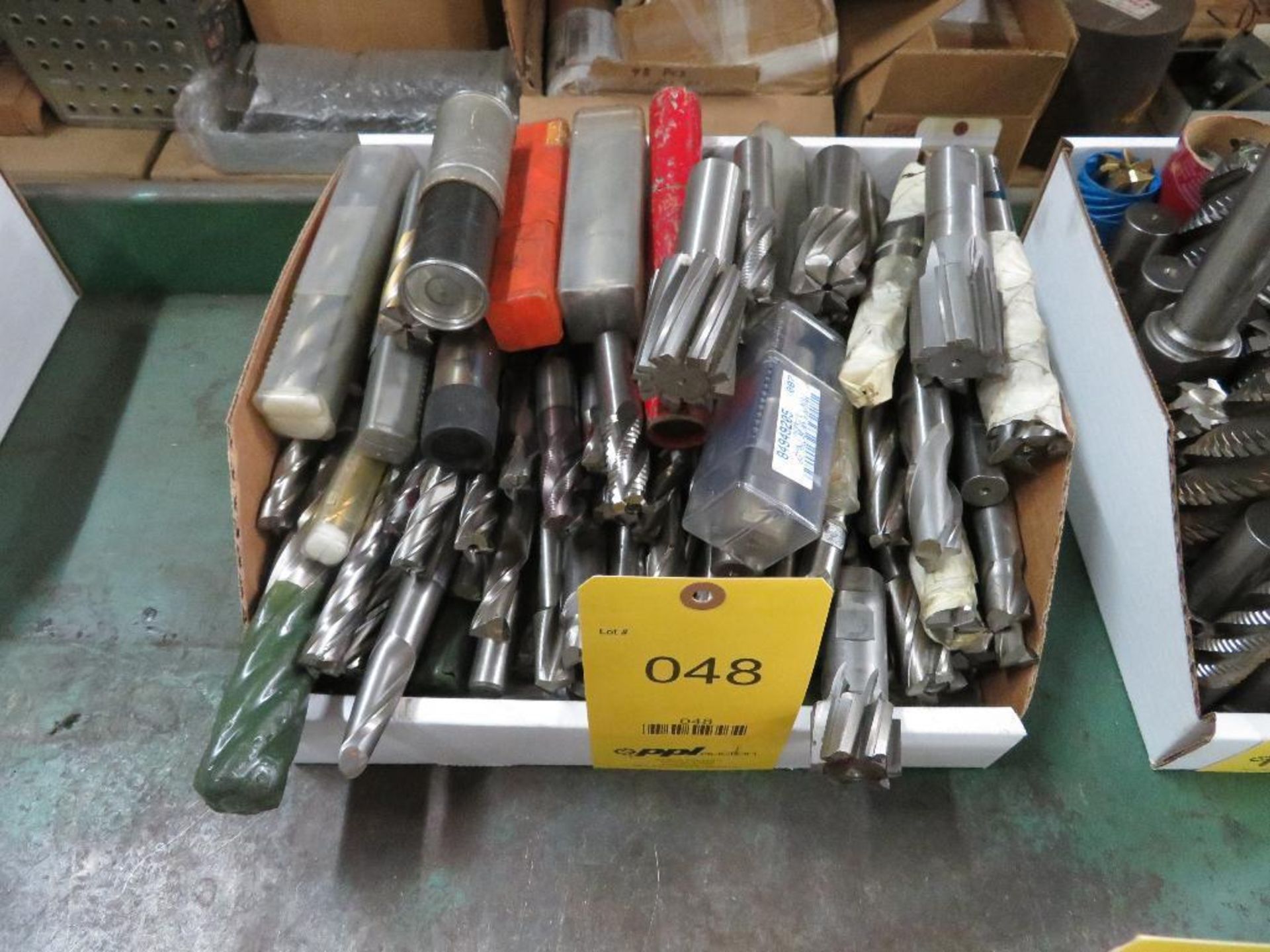 LOT: Assorted End Mills