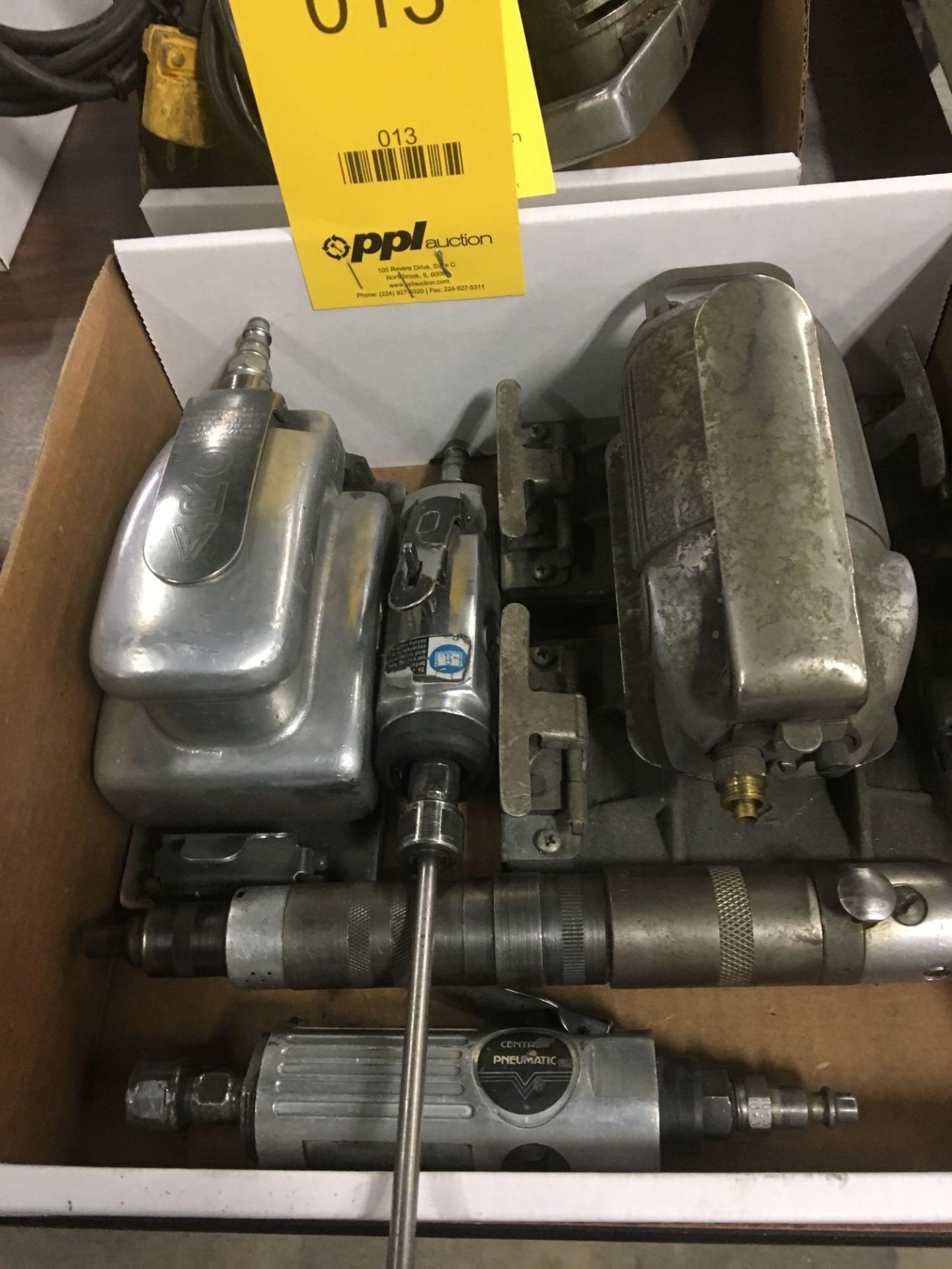 LOT: Assorted Pneumatic Sanders & Die Grinders