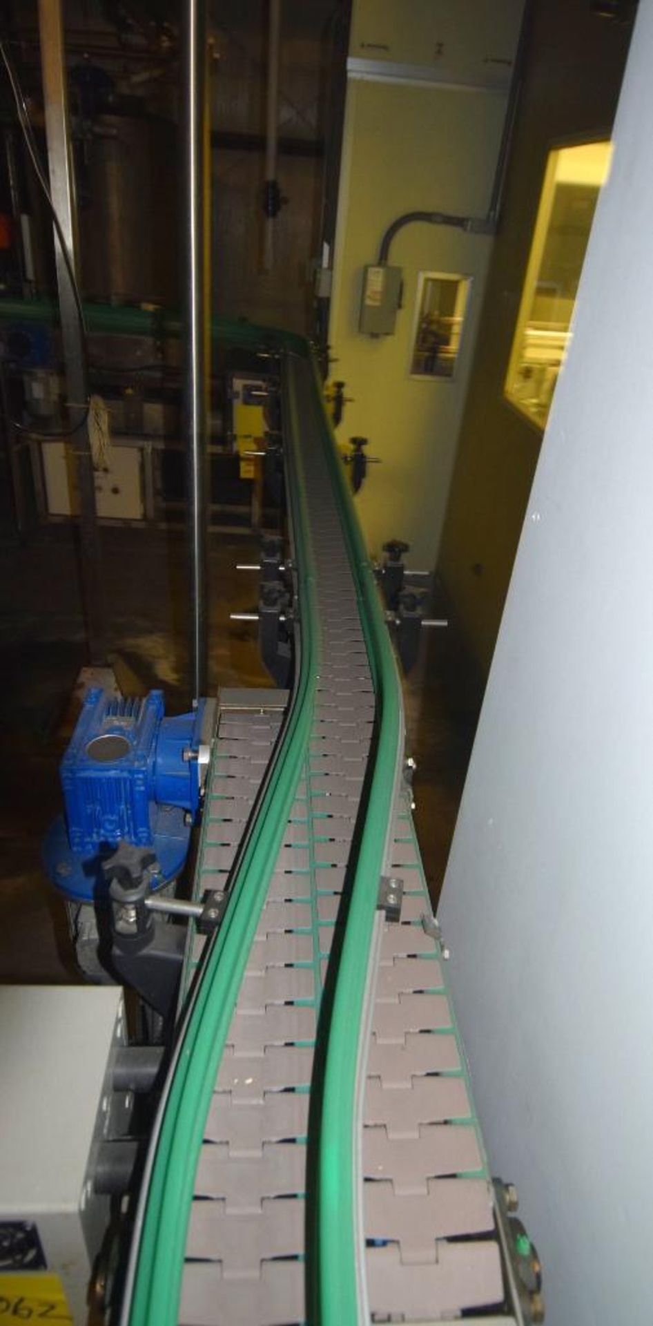 4-1/2 in. Wide Plastic Table Top Conveyor, 13 ft. (est.) Total Length, (1) Turn, (1) Gear Motor with