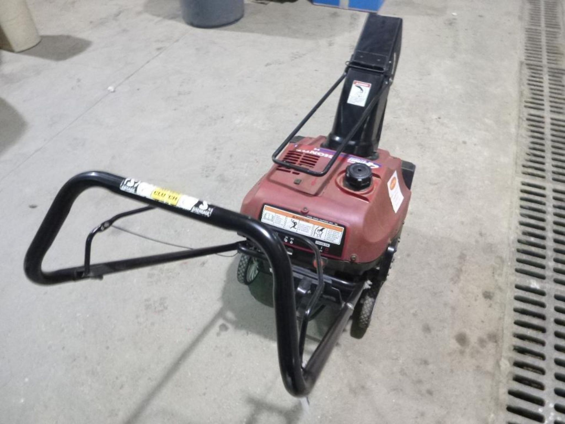 Honda HS520 Snow Blower - Bild 2 aus 2