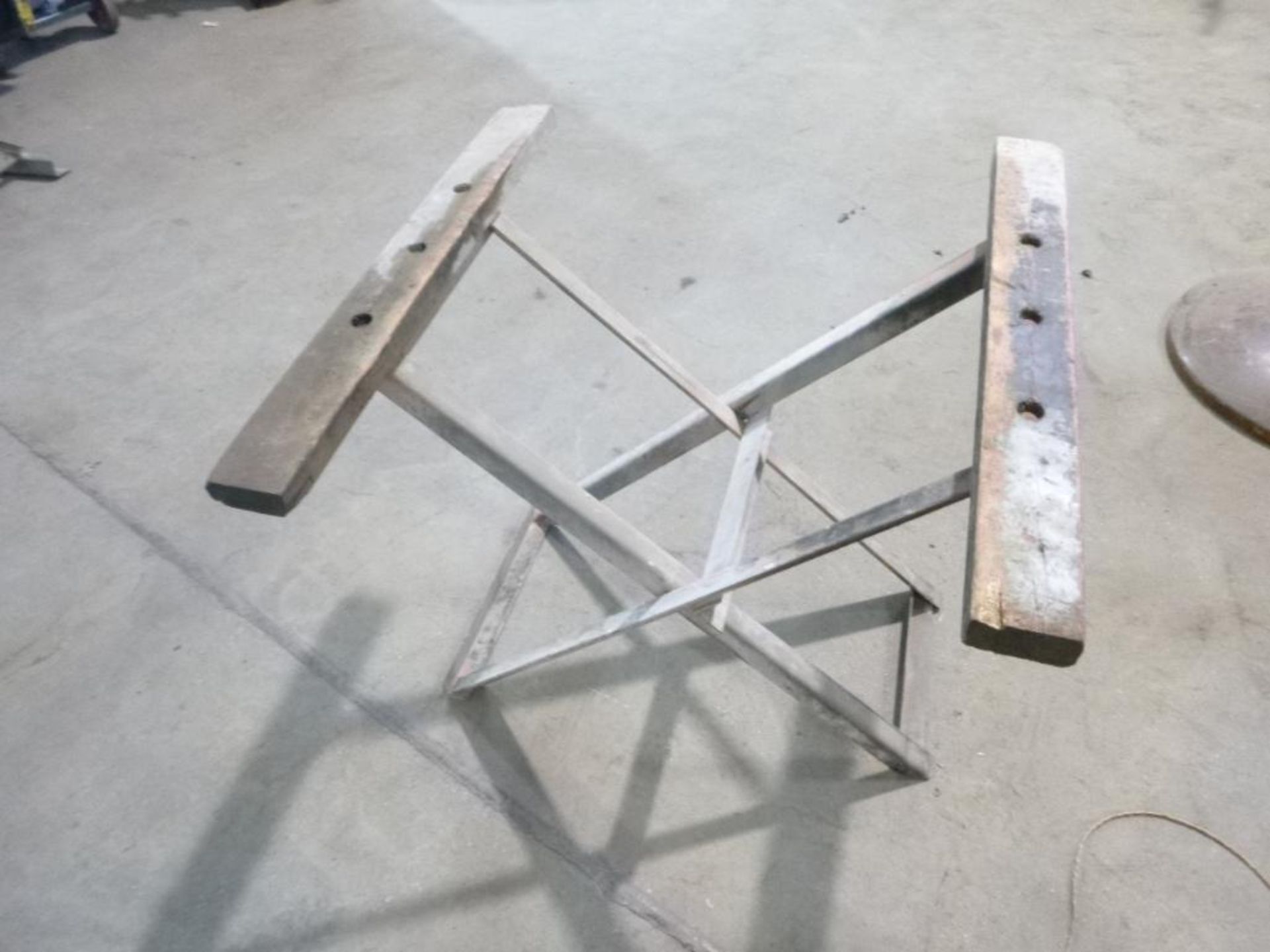 LOT: Gas 5.5 HP 14 in. Brick Saw with Stand - Image 5 of 6