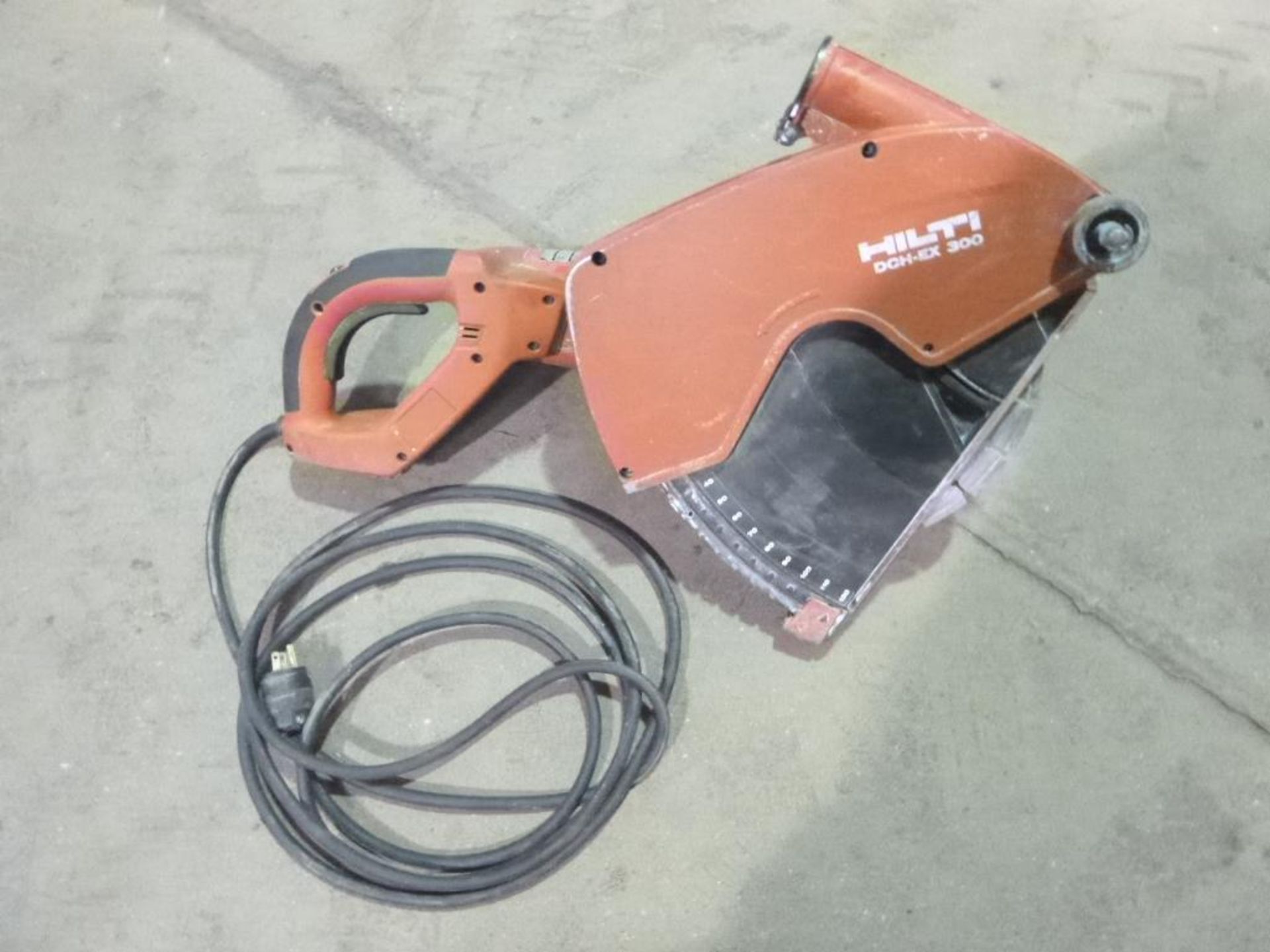 Hilti DCH300-01 Electric Saw Cut-Off, 12 in.